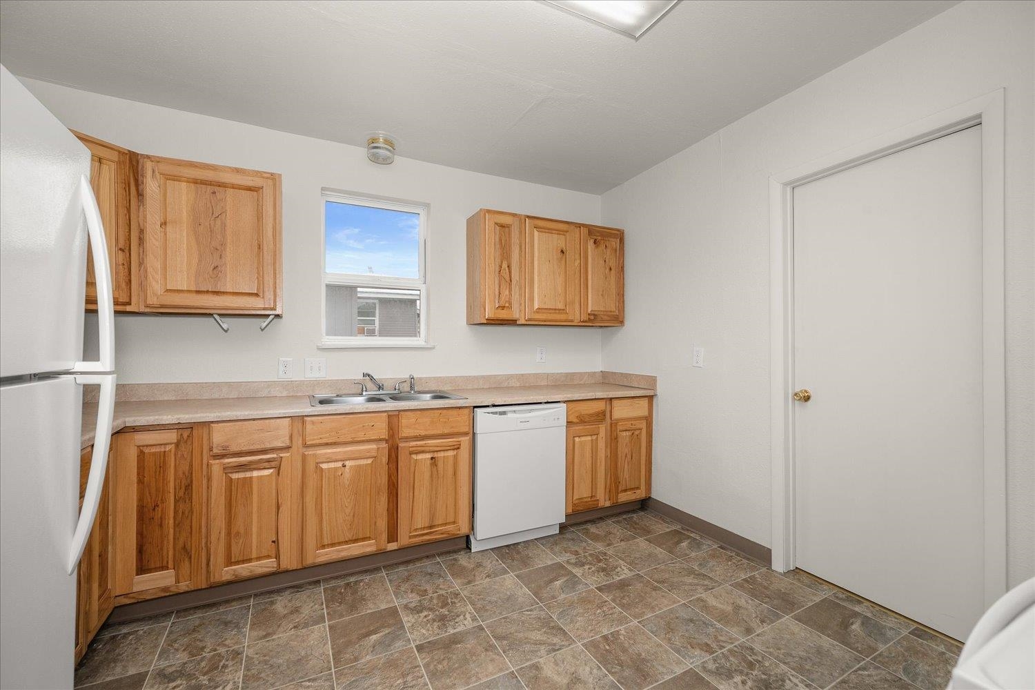 5111 N Stone St - Photo 7