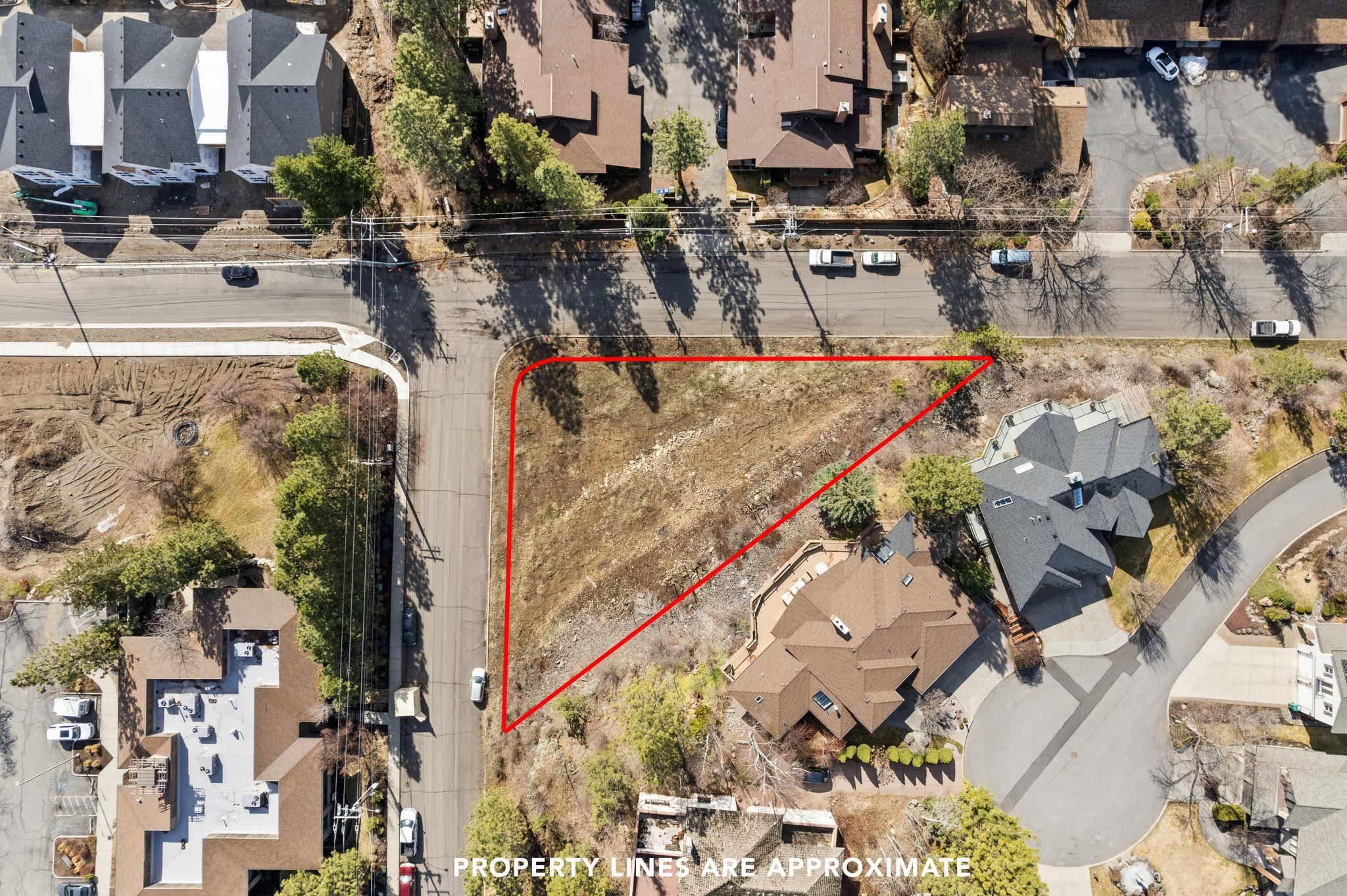 2101 E 30th Ave - Photo 2