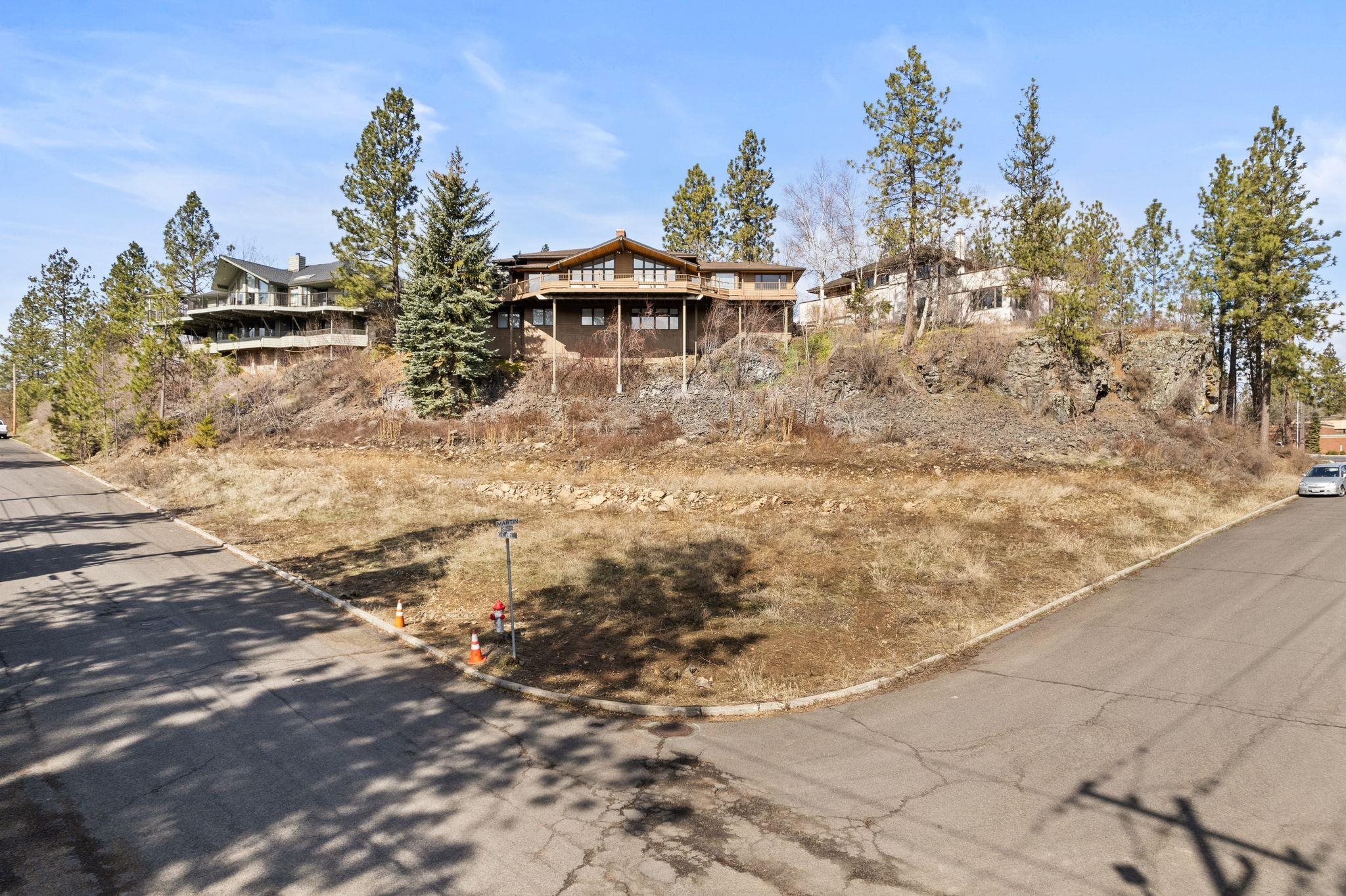 2101 E 30th Ave - Photo 3