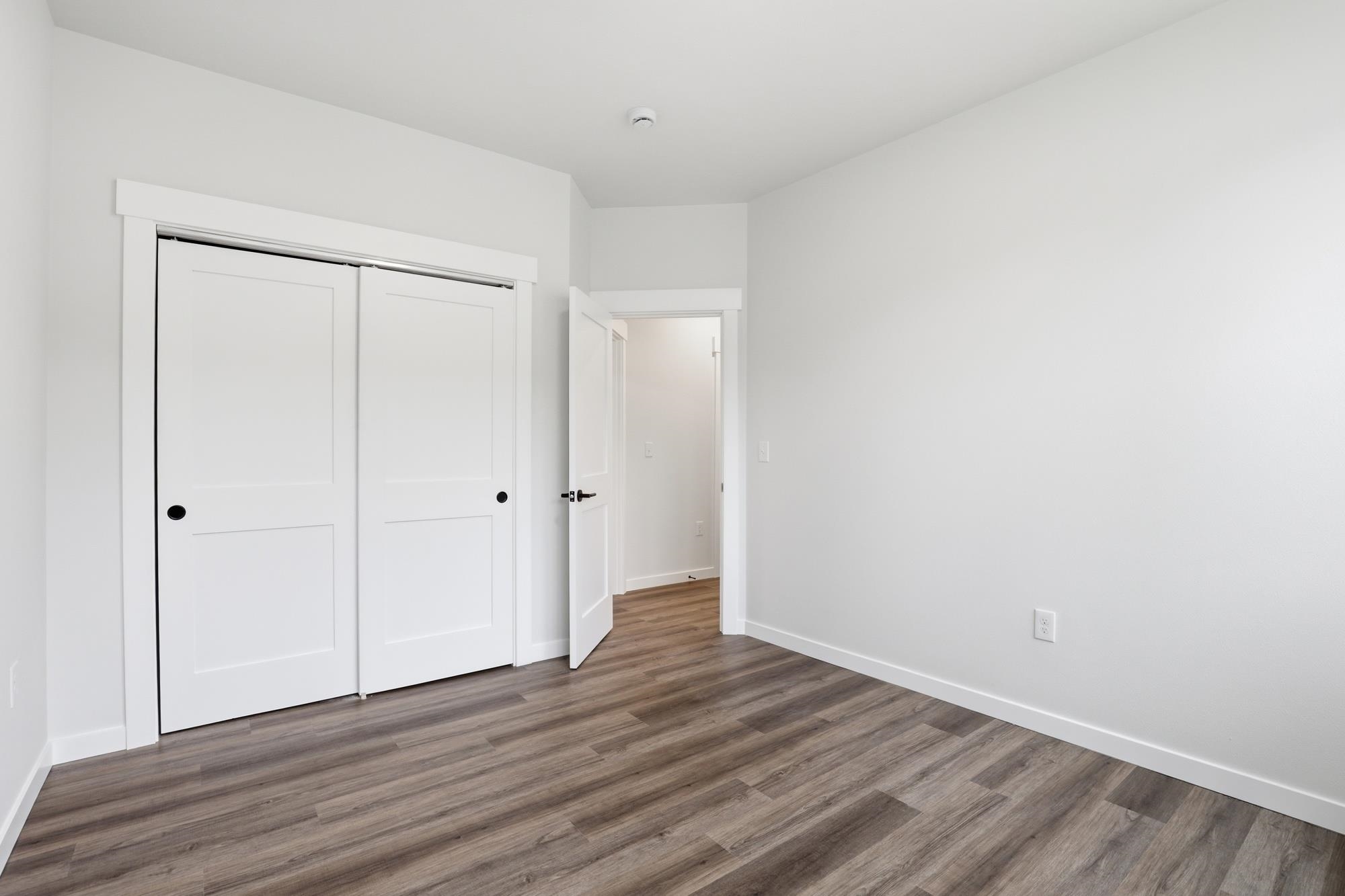 4914 E Fairview Ave - Photo 25