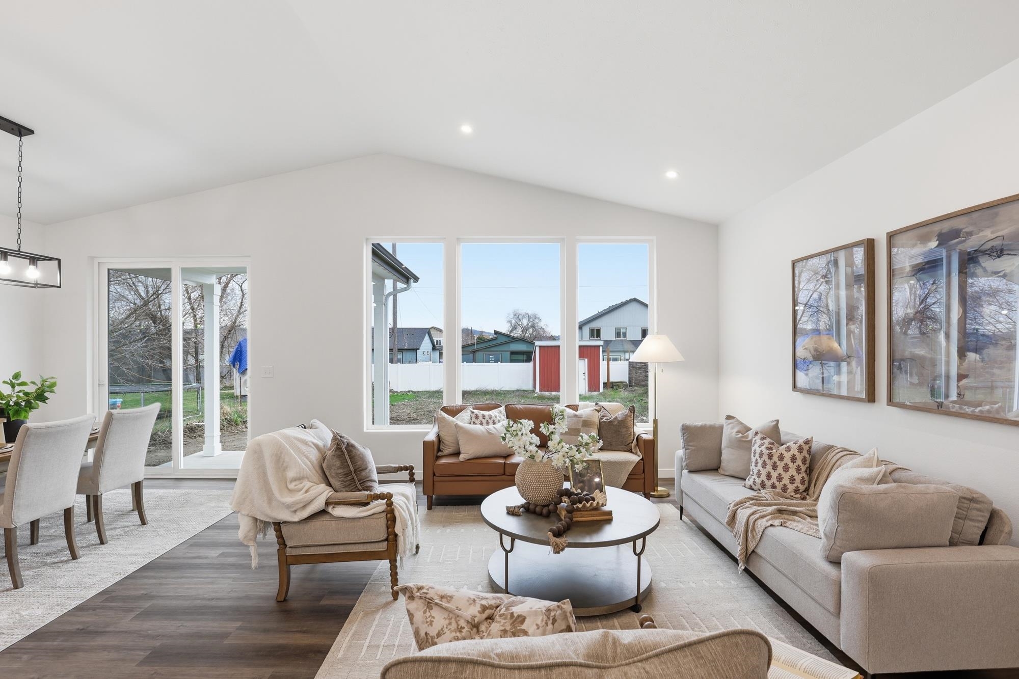 4914 E Fairview Ave - Photo 4