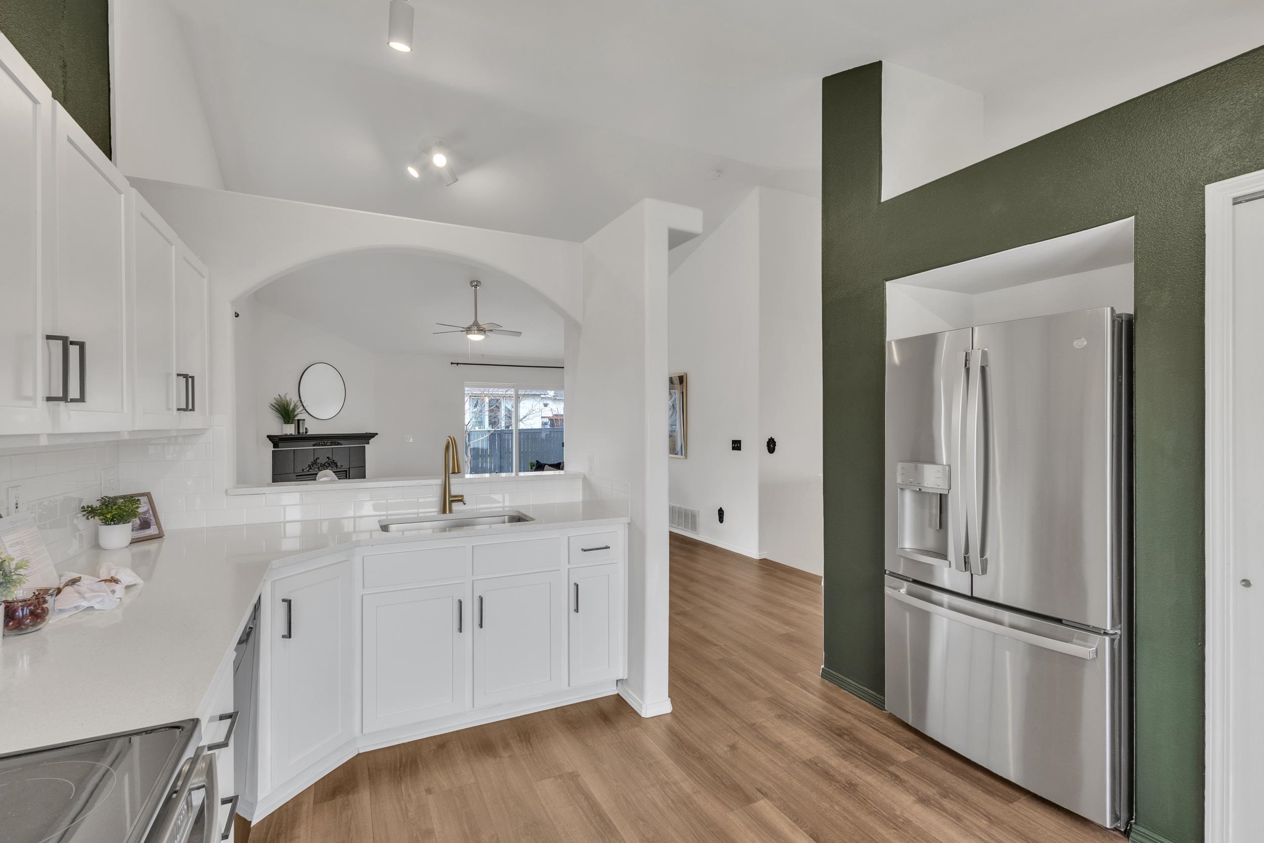 1304 N Fairway Rd - Photo 7