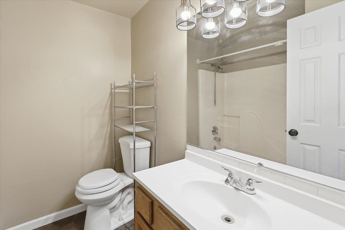 12712 W 11th Ave - Photo 8