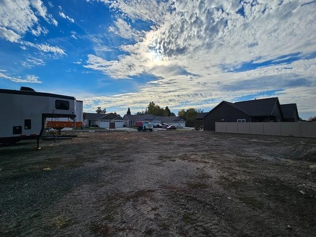 8125 E Baldwin Ave - Photo 3