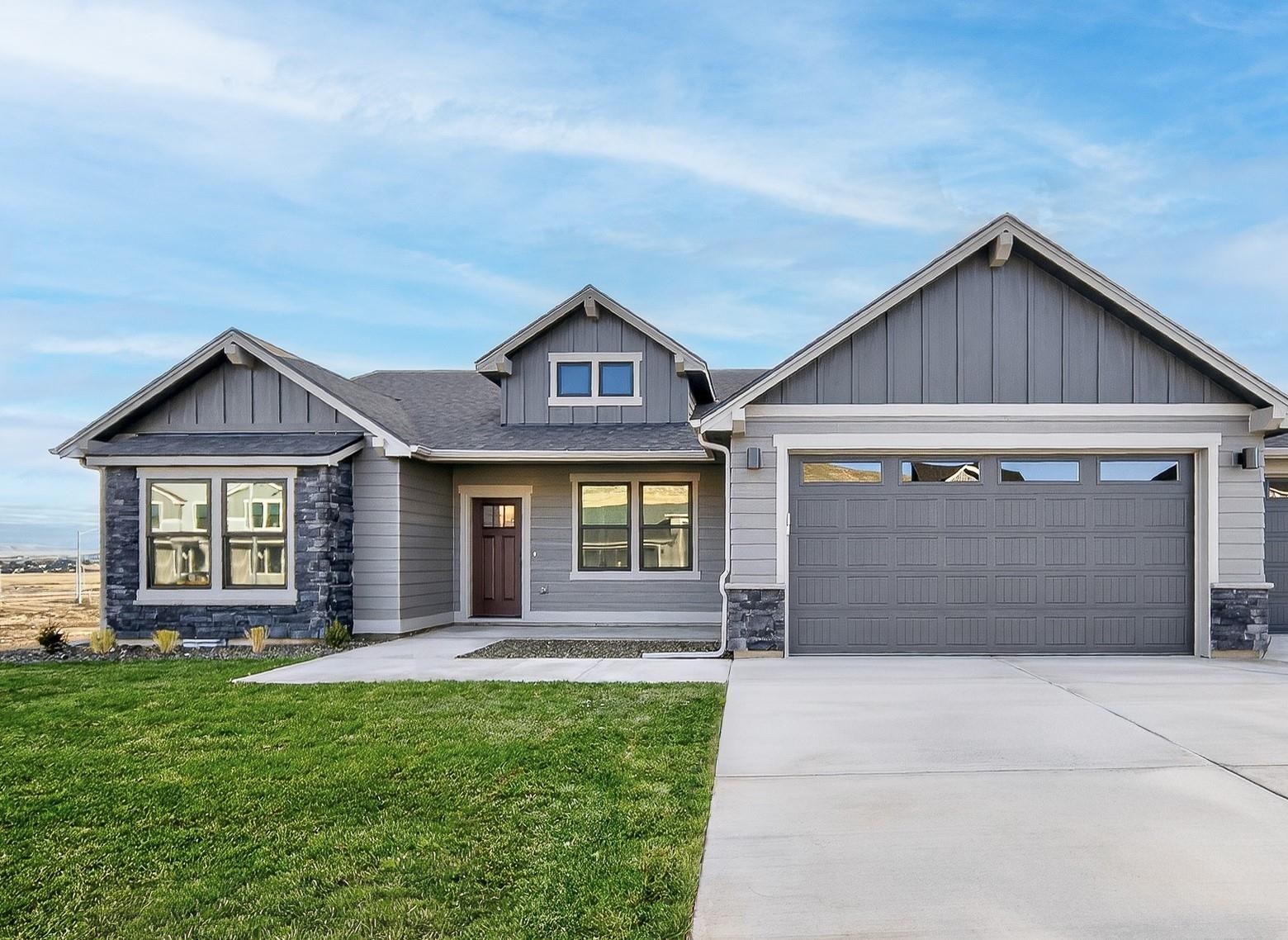 2320 Annie Pl - Photo 1