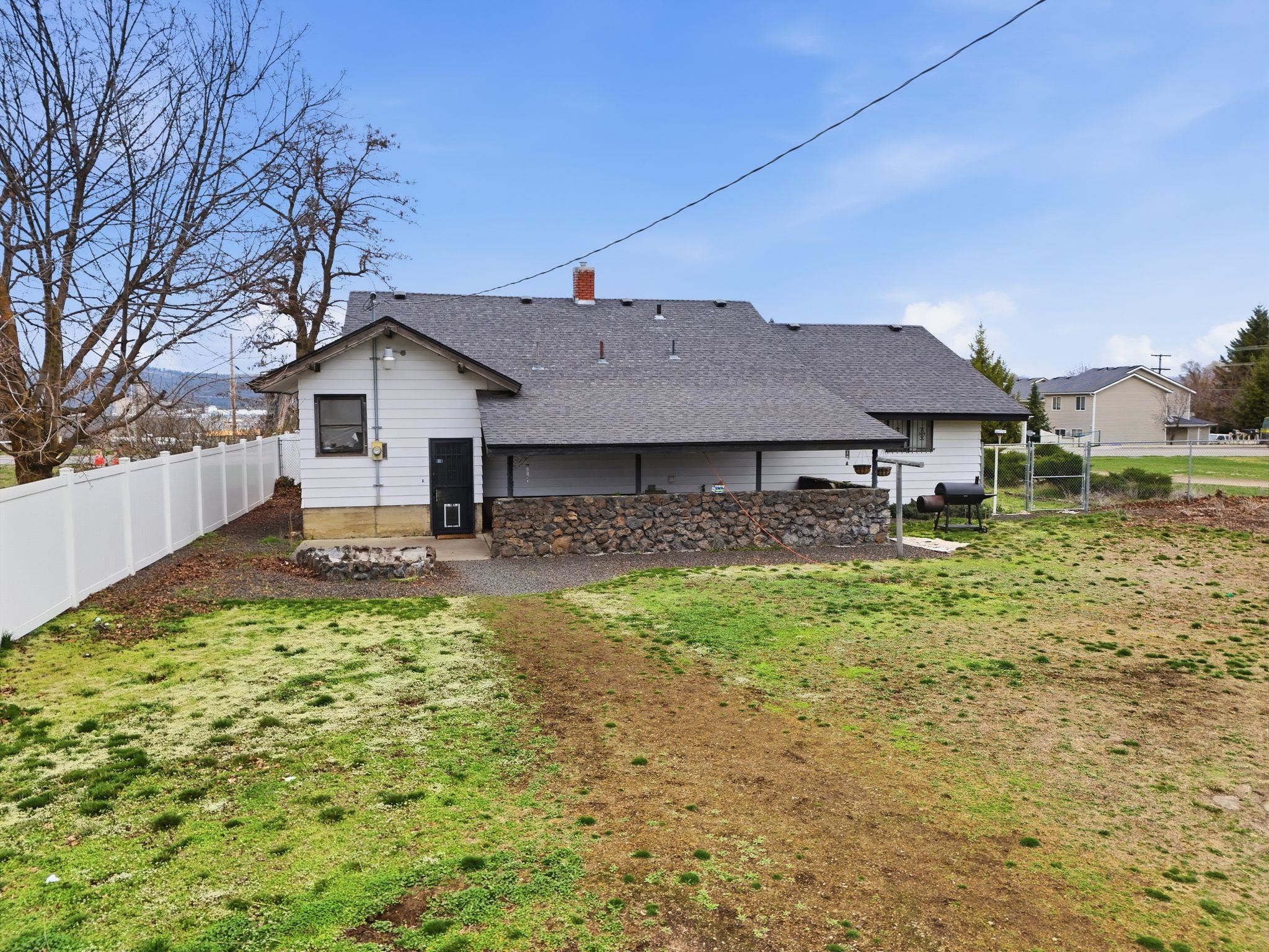 6606 E 4th Ave - Photo 17