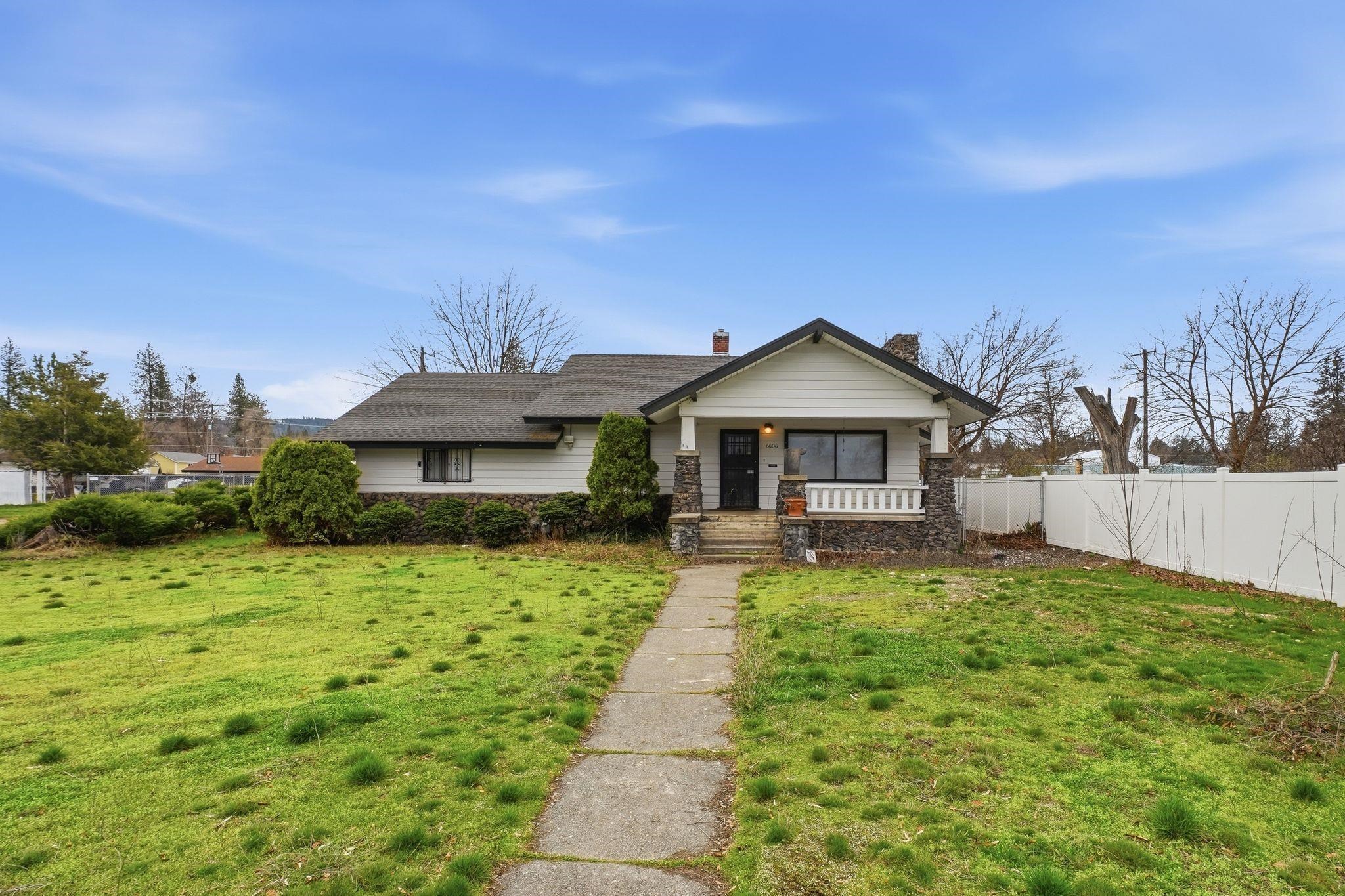 6606 E 4th Ave - Photo 3