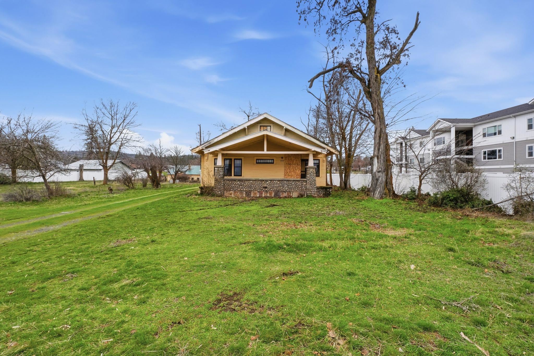 6524 E 4th Ave - Photo 12