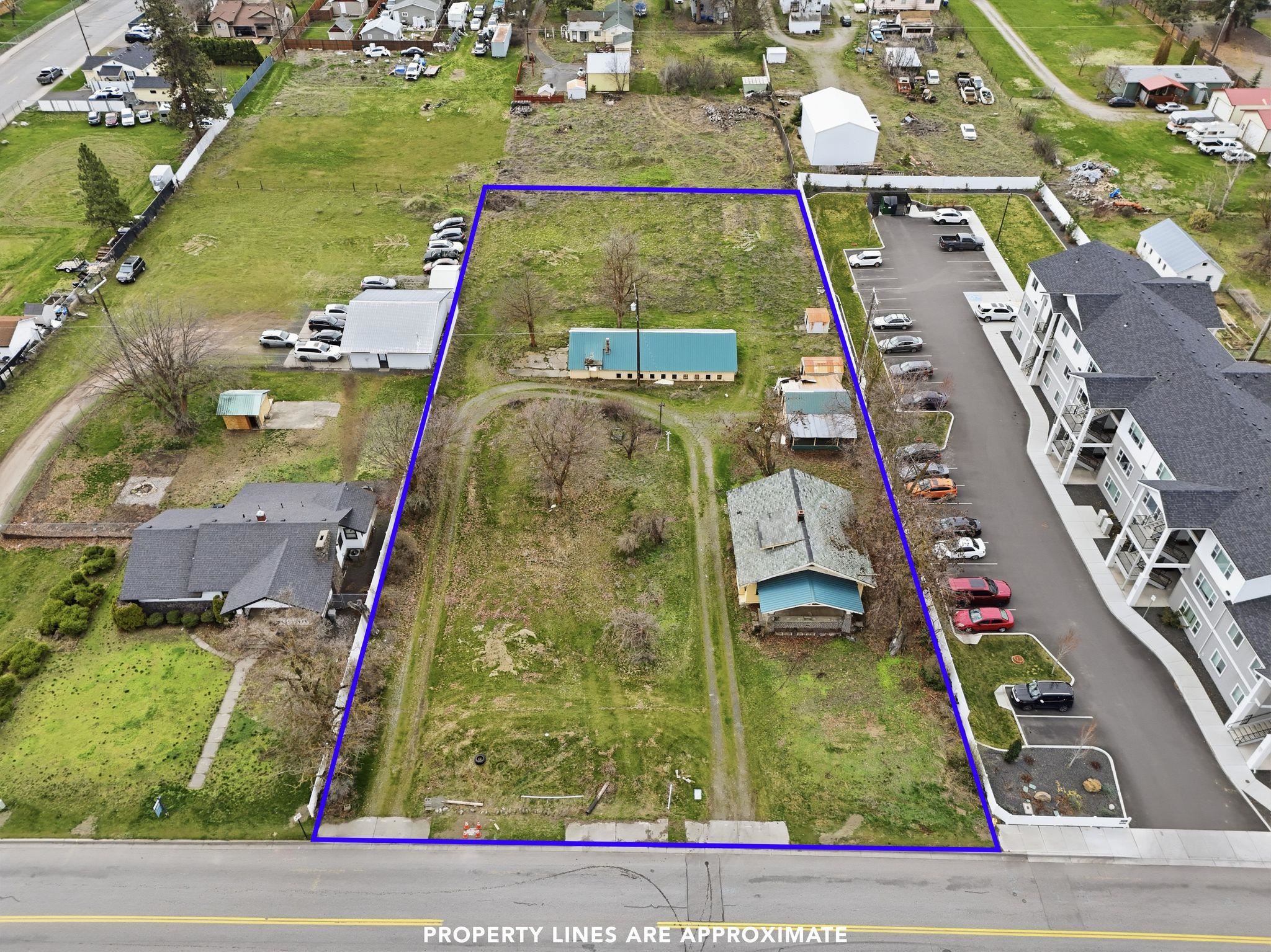 6524 E 4th Ave - Photo 3