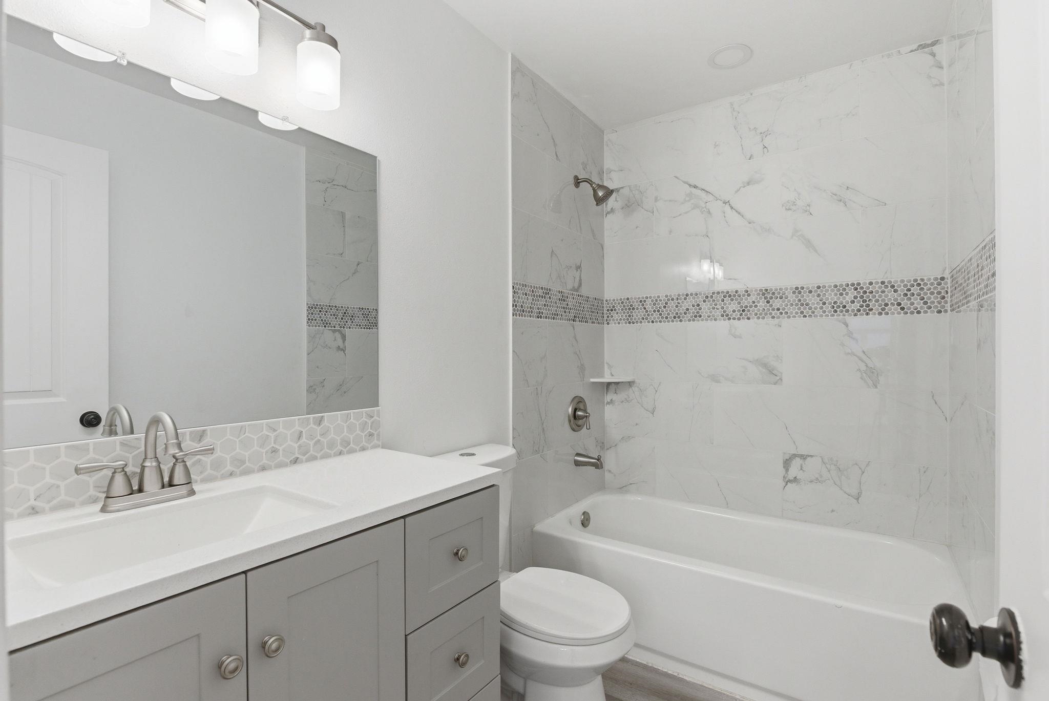 3832 E Grace Ave - Photo 17