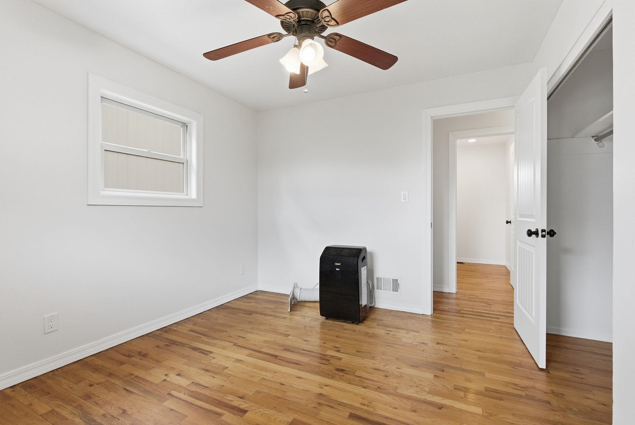 3832 E Grace Ave - Photo 10