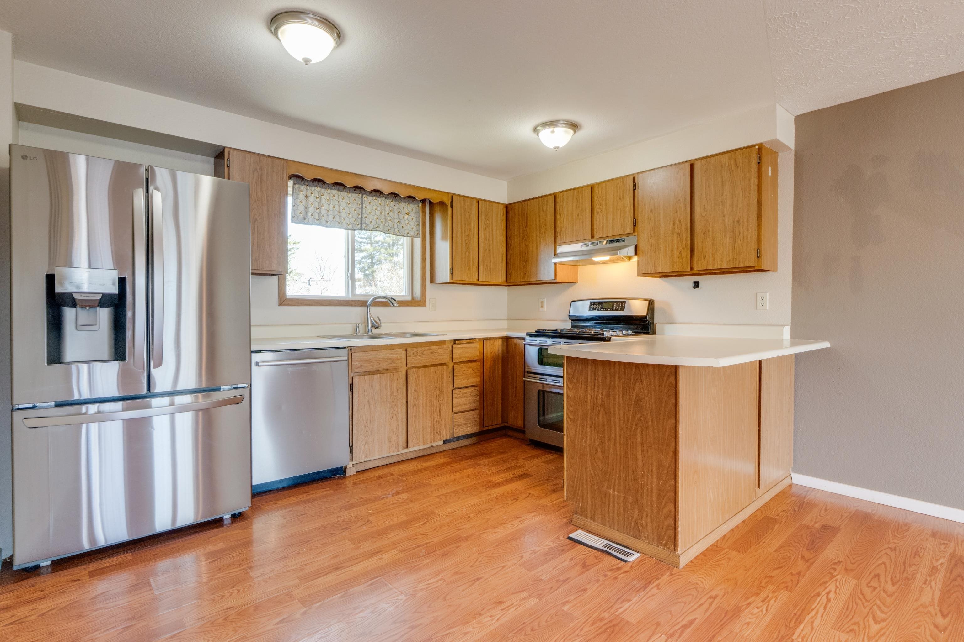 346 S Jefferson St - Photo 10