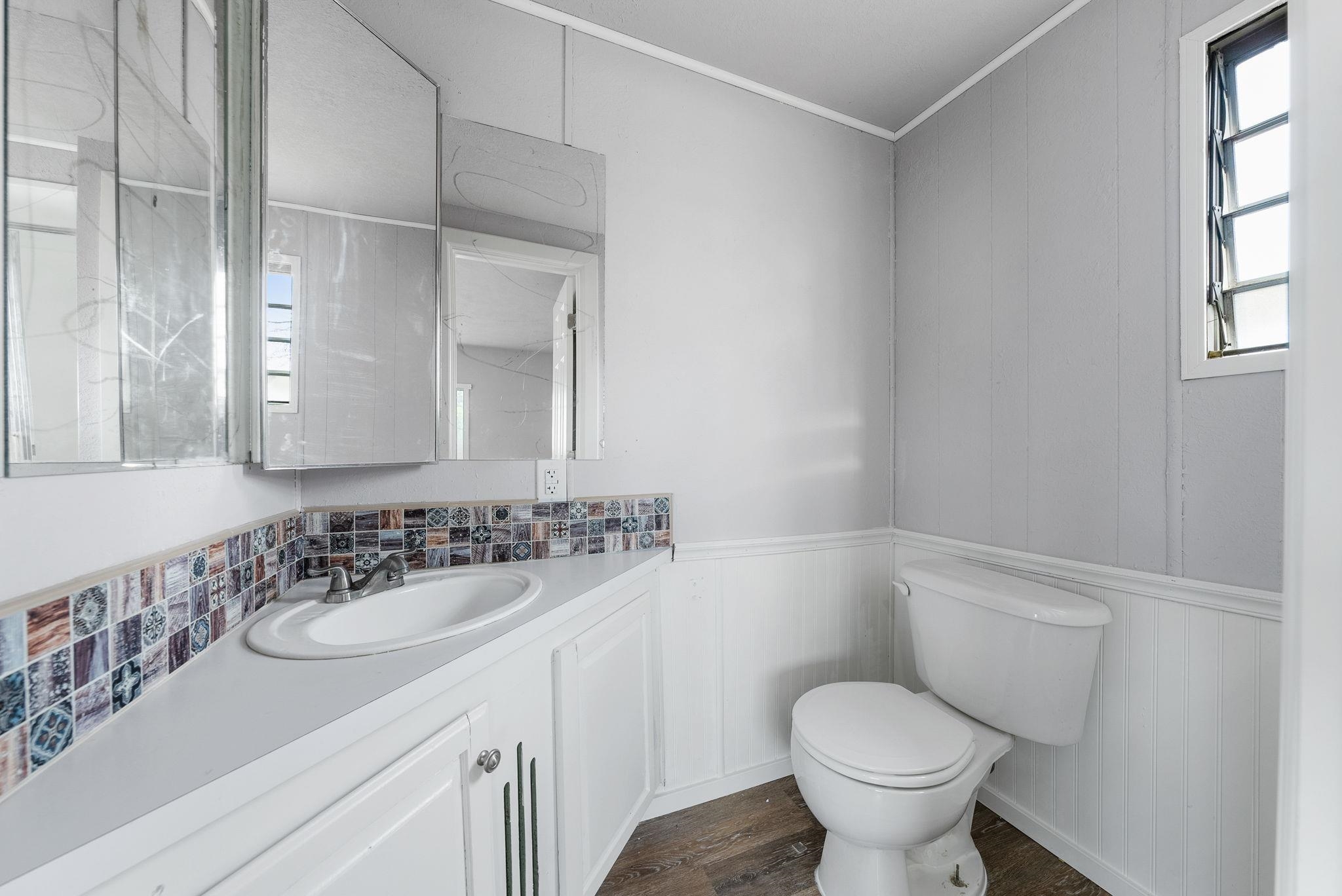 9518 E 4th Ave - Photo 17