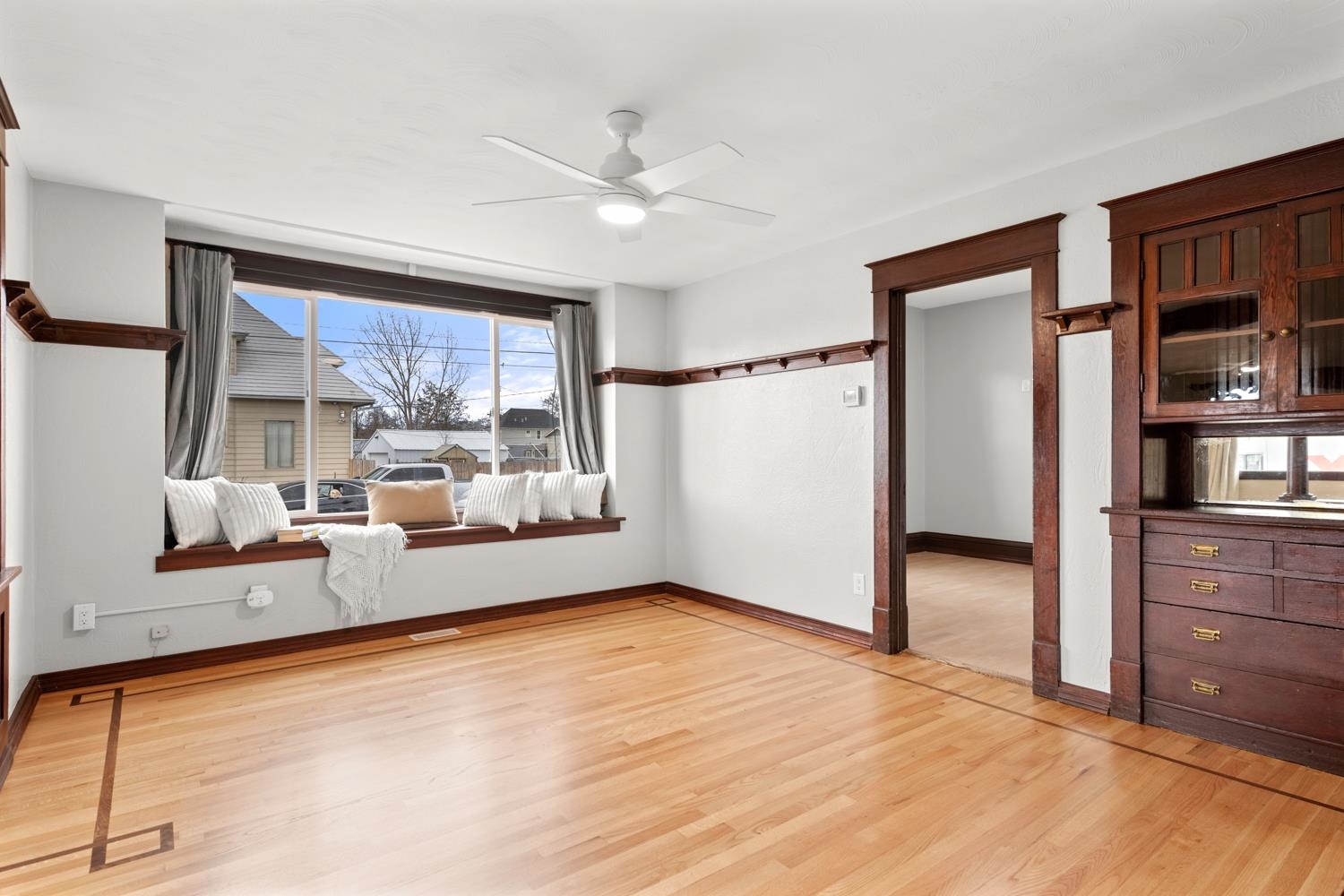 1215 N NETTLETON St - Photo 7