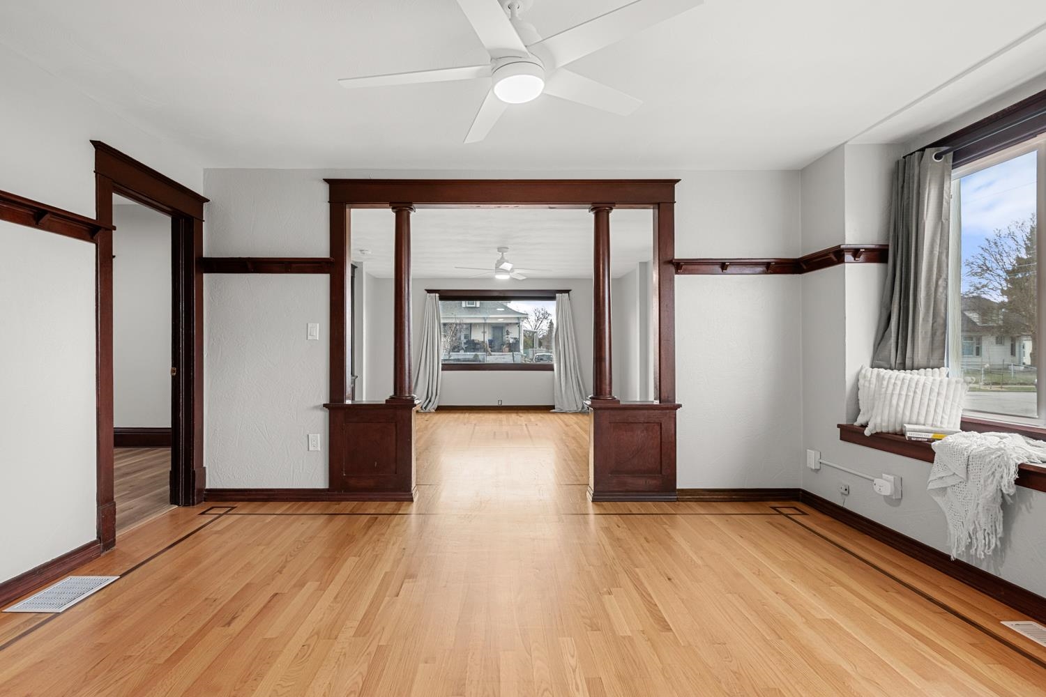 1215 N NETTLETON St - Photo 9