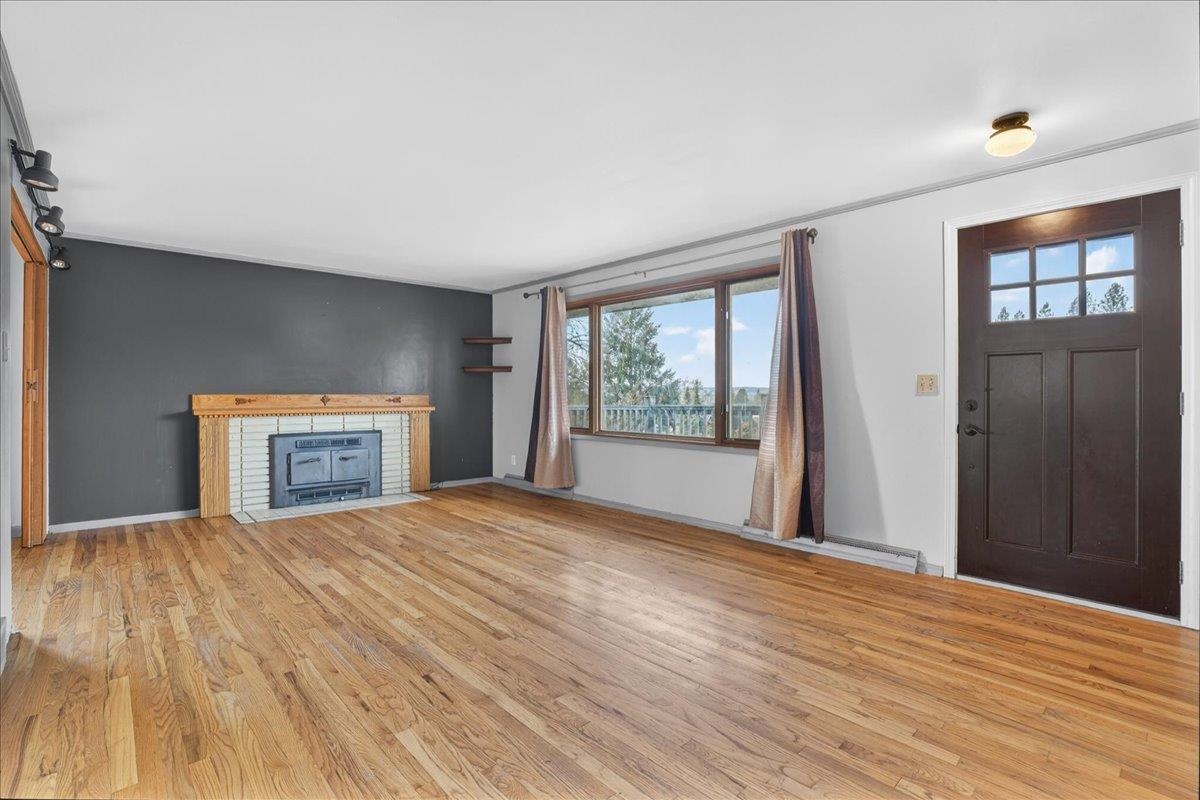 6202 N Winston Dr - Photo 2