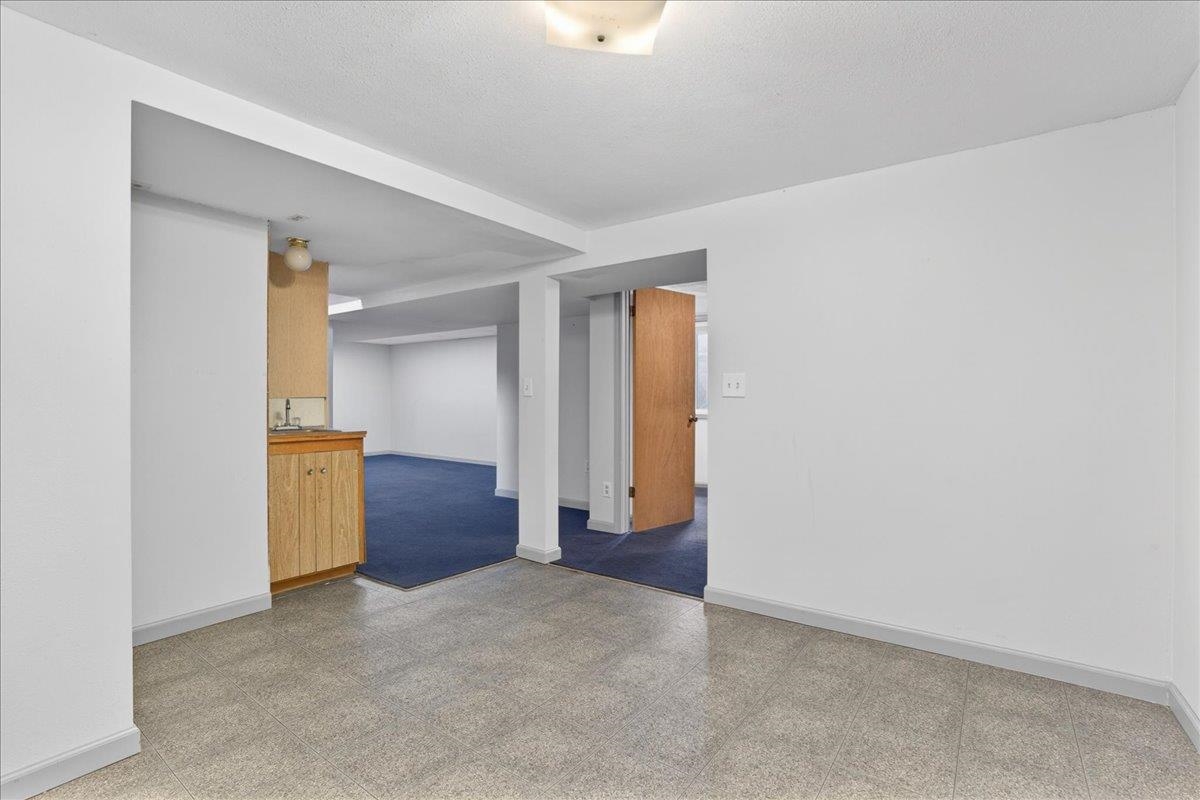 6202 N Winston Dr - Photo 27