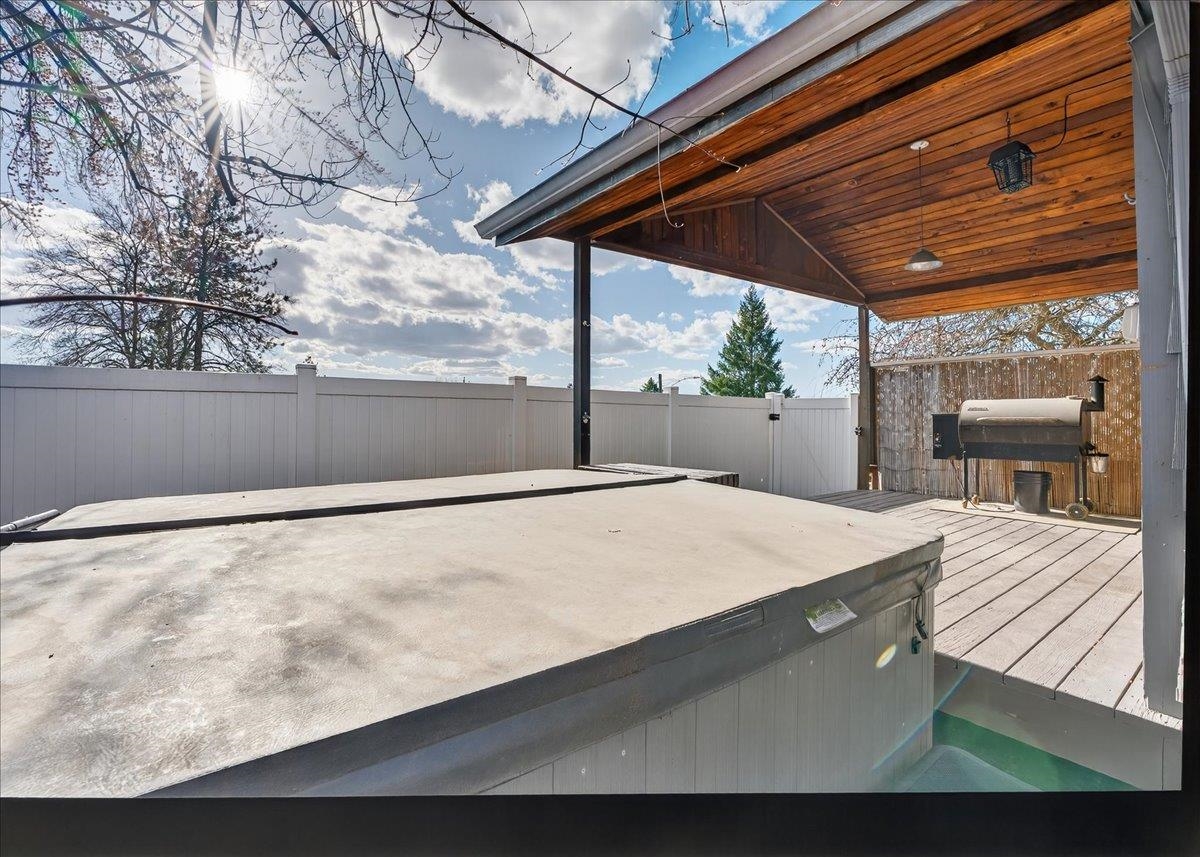 6202 N Winston Dr - Photo 32