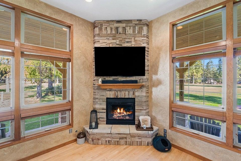 639 Palmer Ln - Photo 10