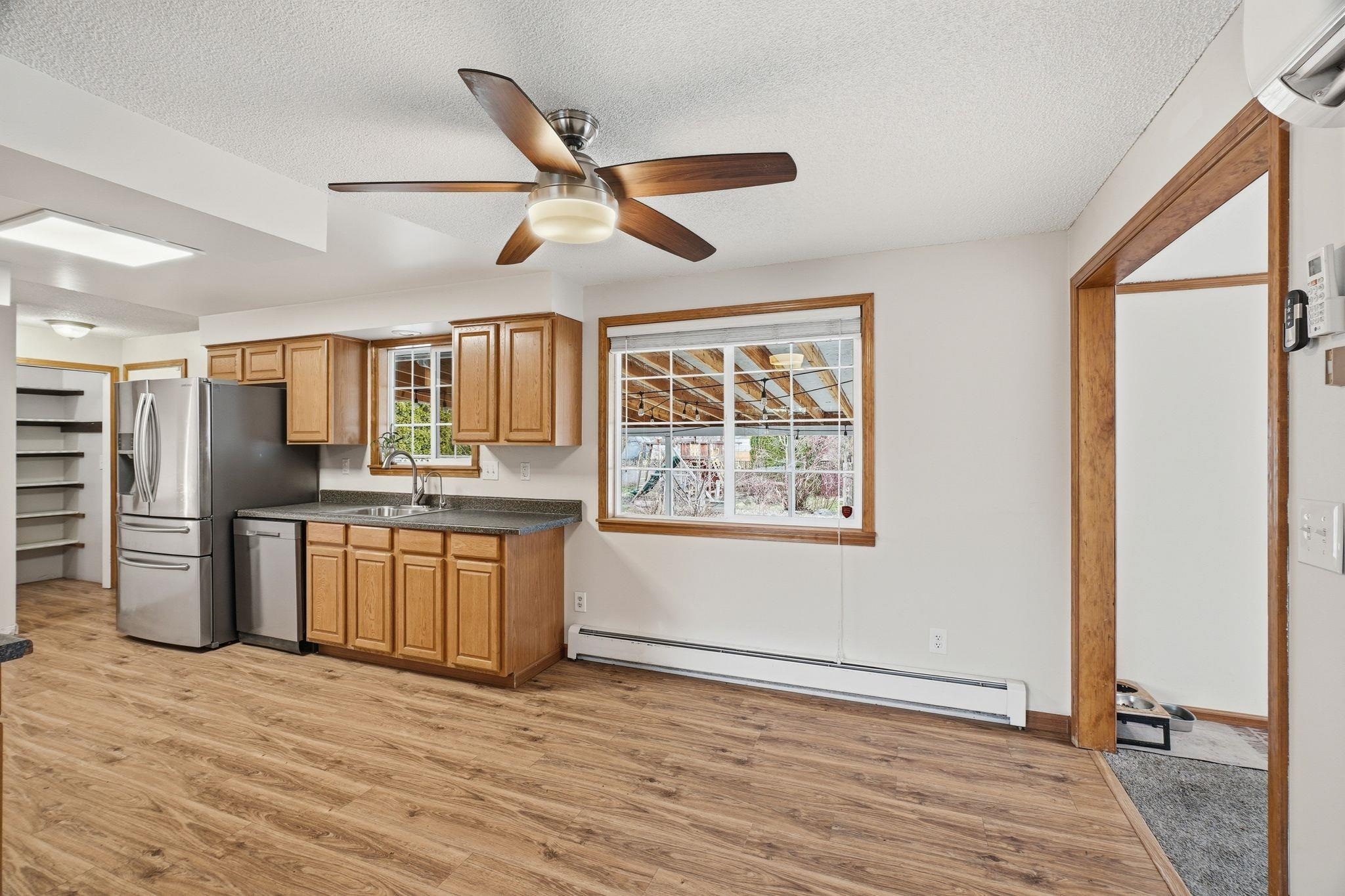 1321 S Marigold St - Photo 7