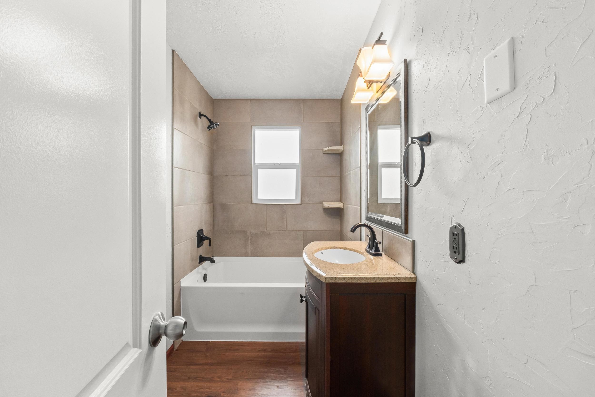 1323 N Bowman Rd - Photo 13