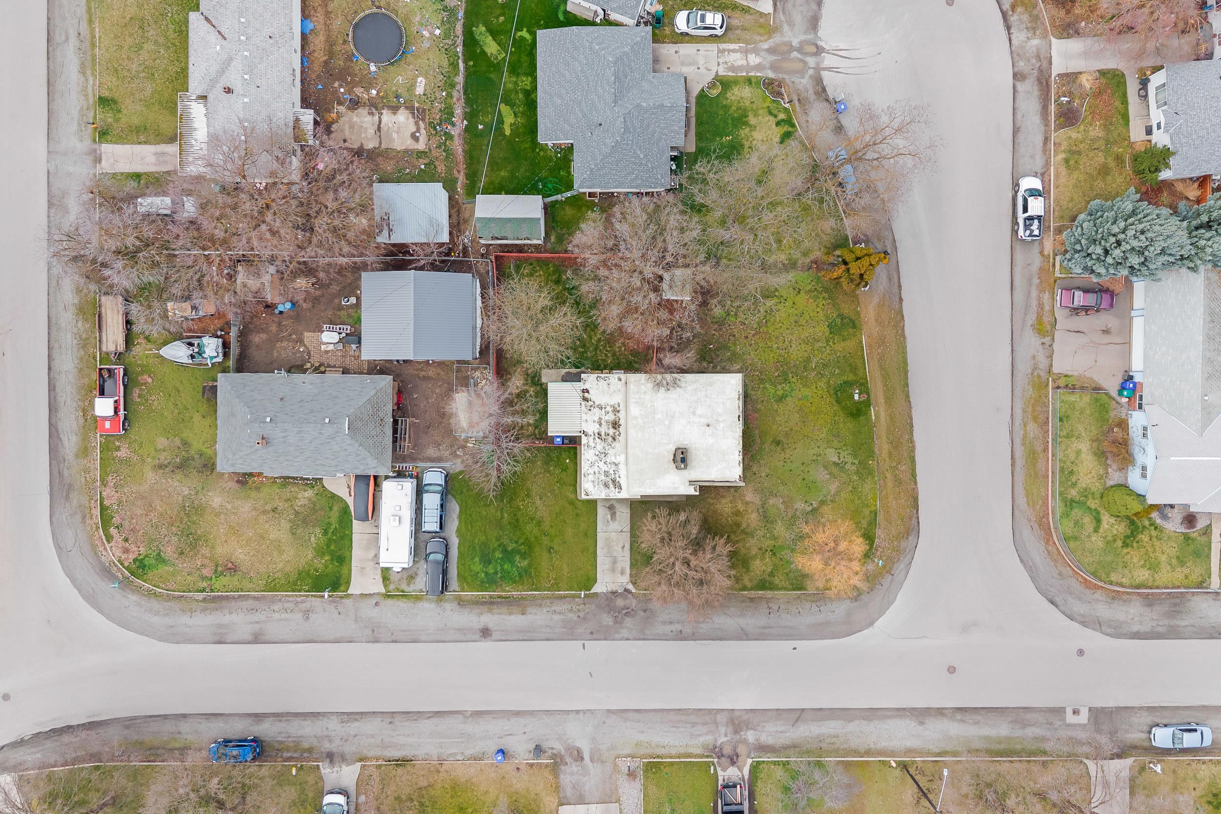 1323 N Bowman Rd - Photo 29