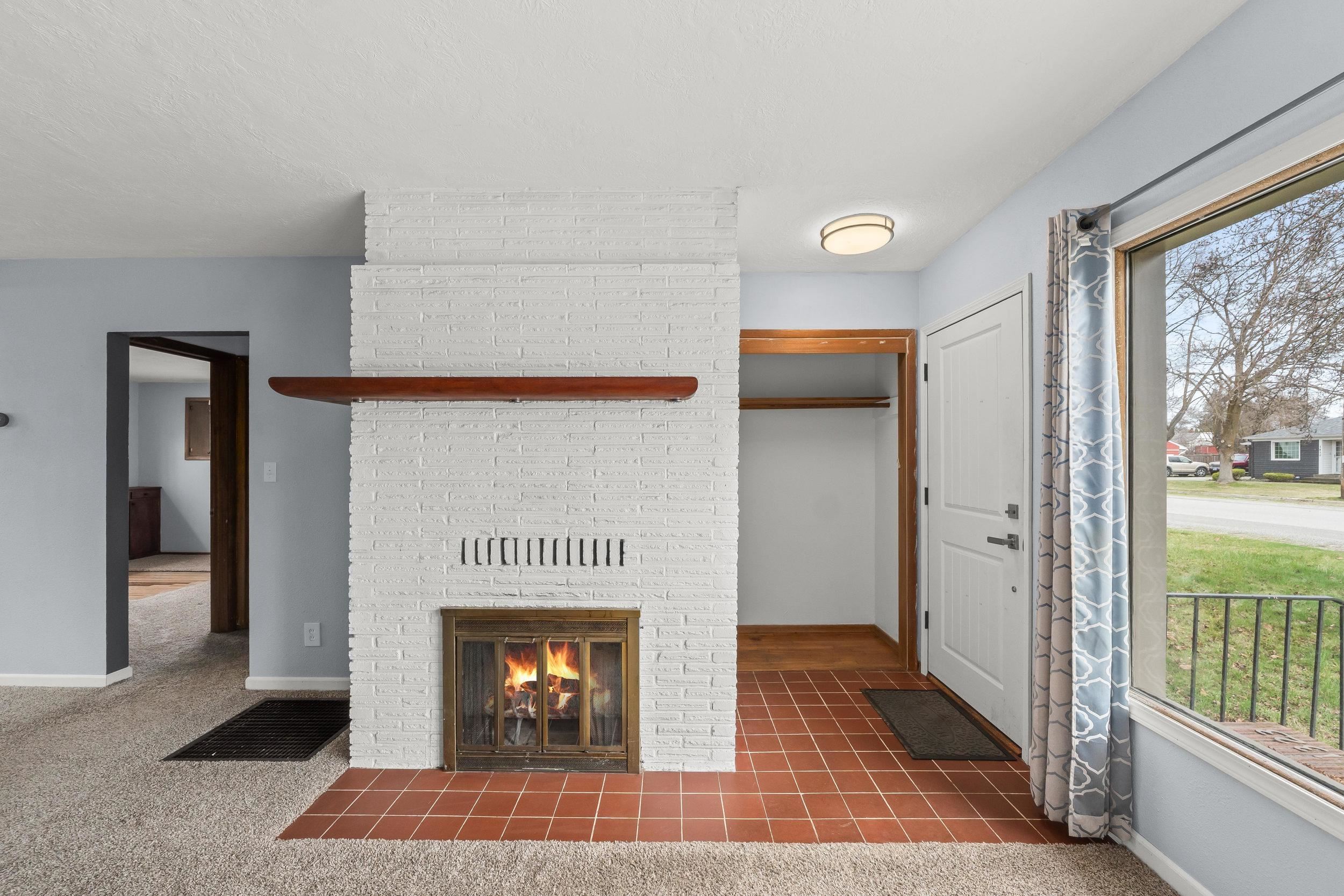 1323 N Bowman Rd - Photo 8