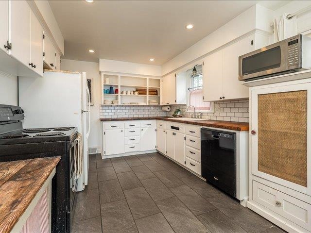 3211 W Queen Pl - Photo 7