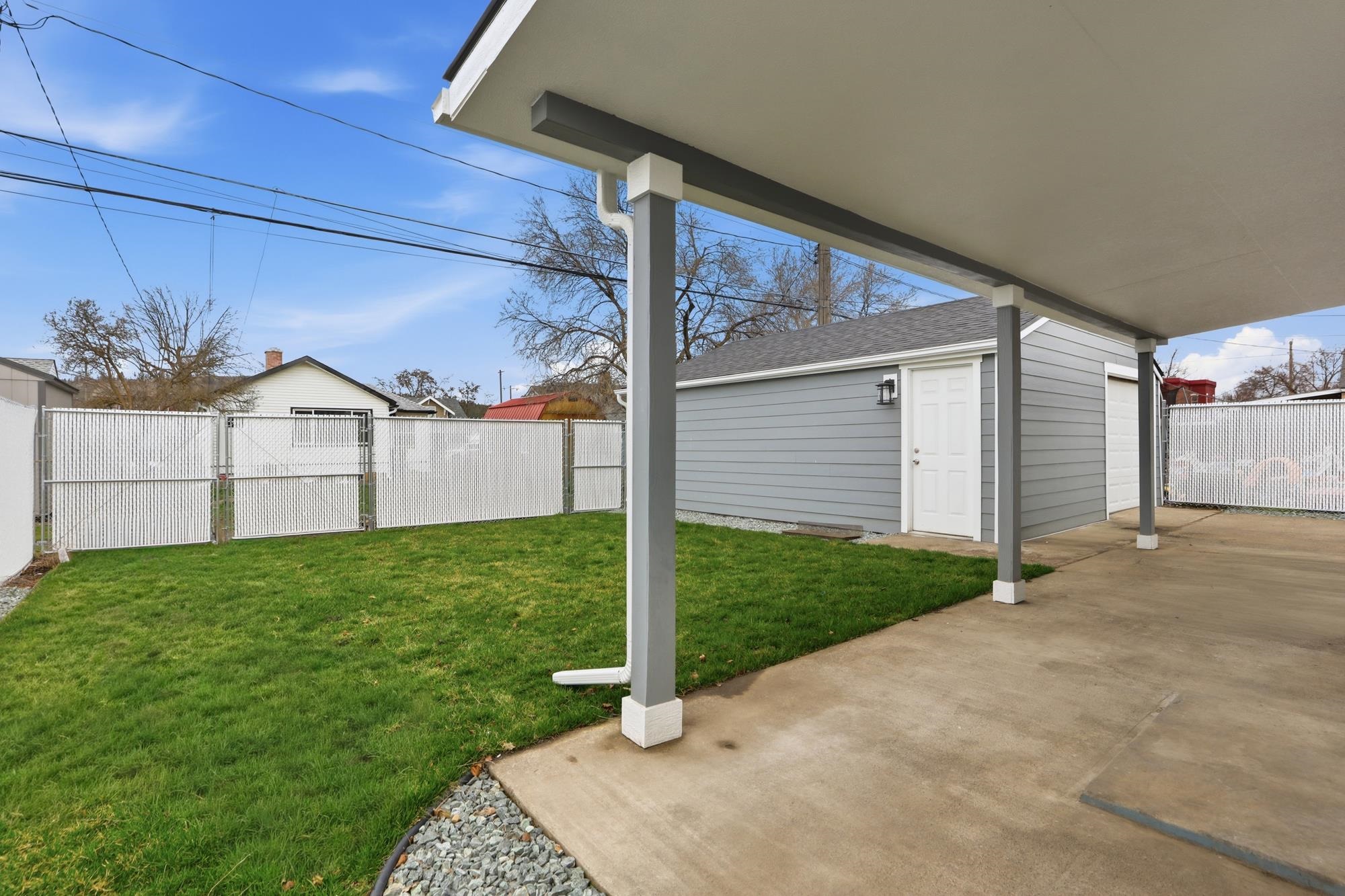 5517 E Parkwater Ave - Photo 21