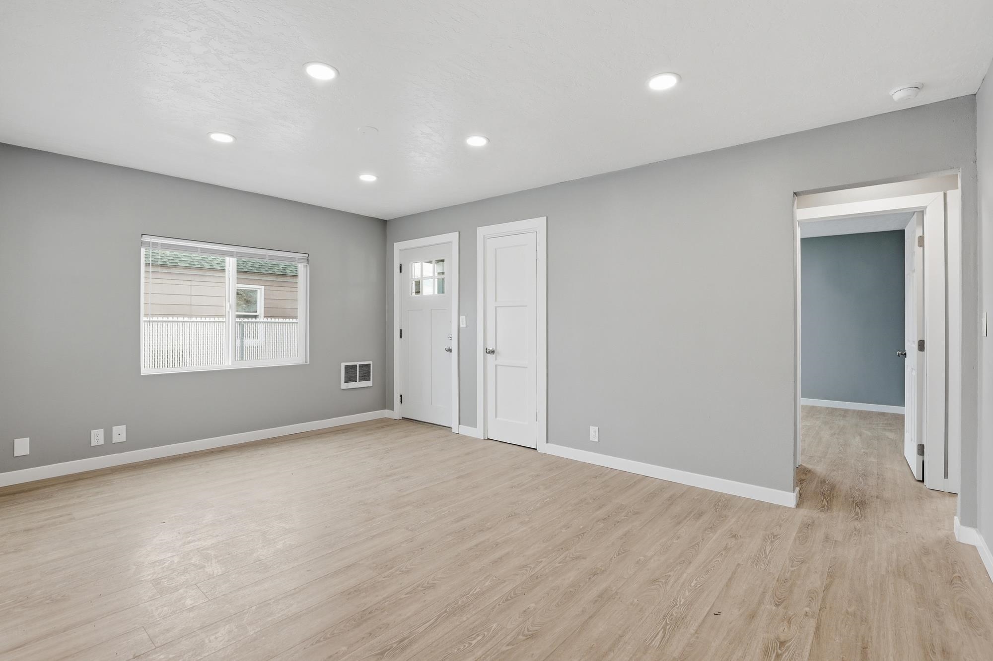 5517 E Parkwater Ave - Photo 6
