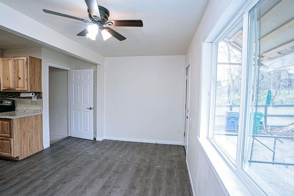 3617 E Grace Ave - Photo 17