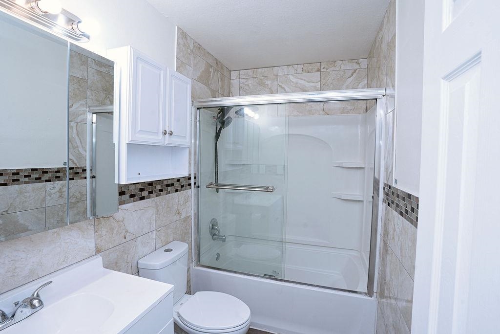 3617 E Grace Ave - Photo 18