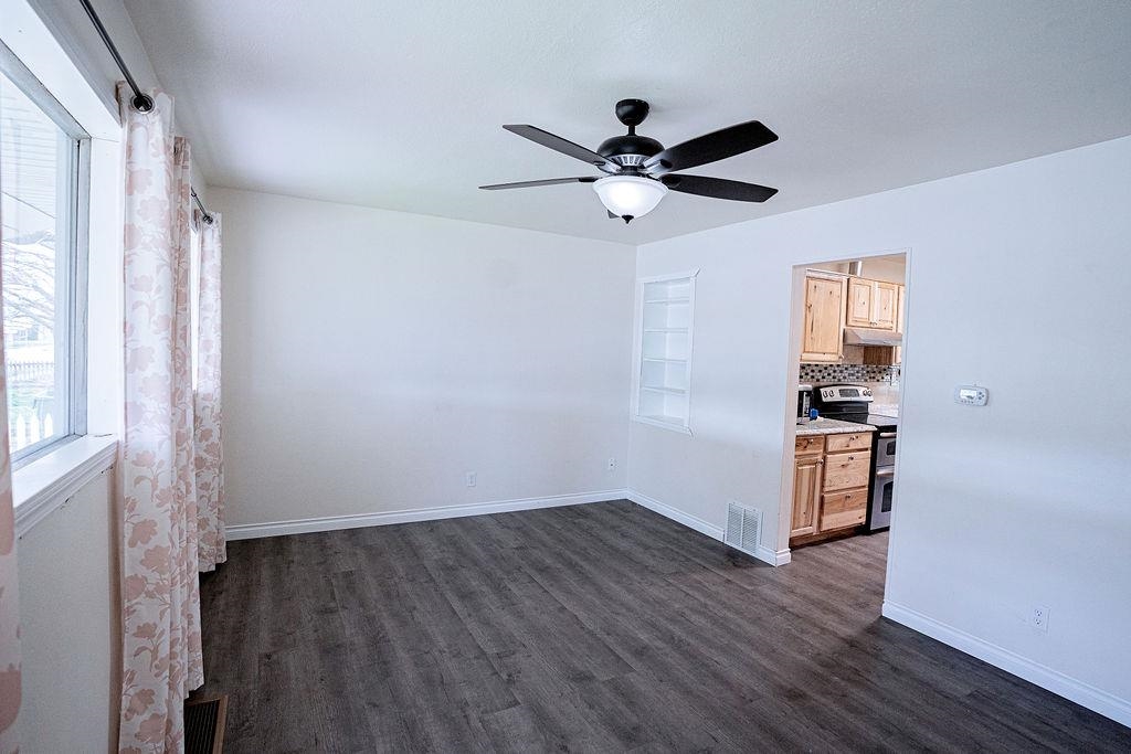 3617 E Grace Ave - Photo 9