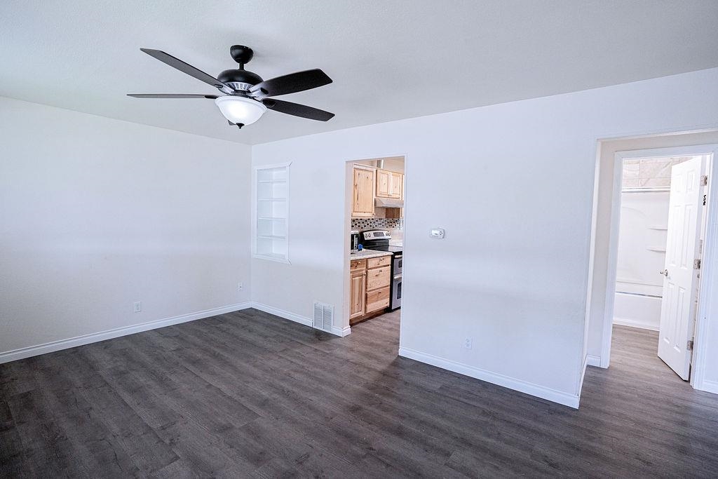 3617 E Grace Ave - Photo 10