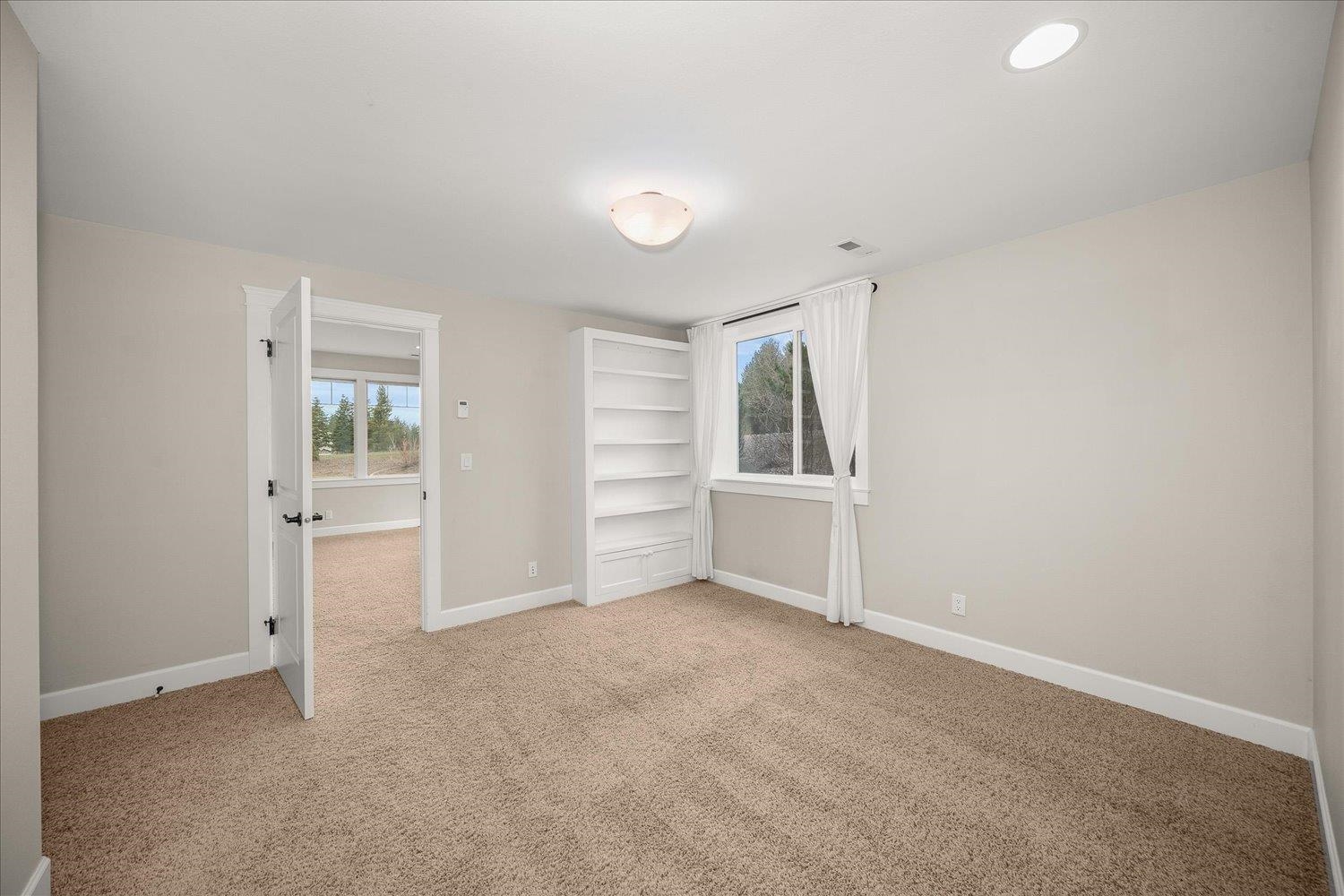 7805 S Oak Rd - Photo 29