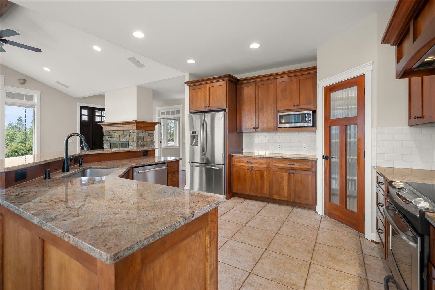 7805 S Oak Rd - Photo 9
