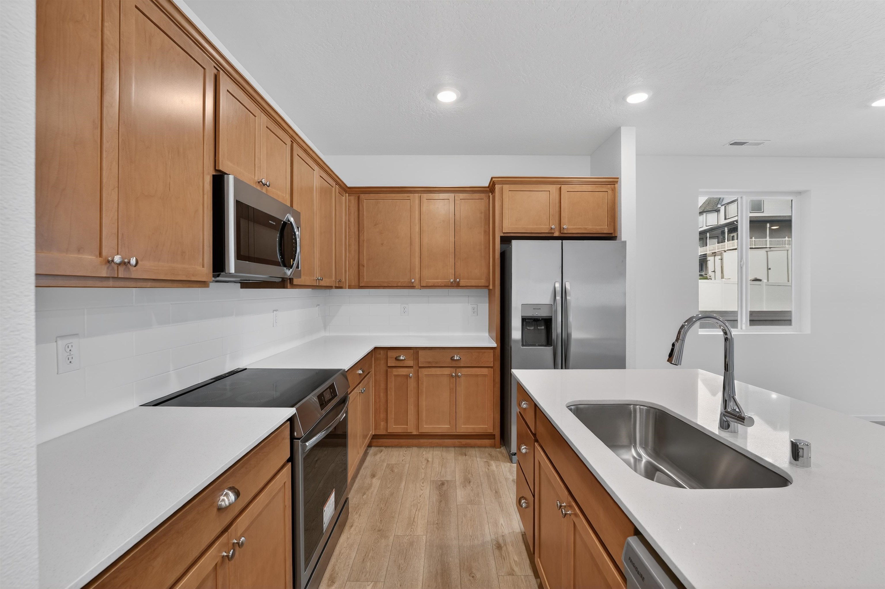 16611 E 30th Ln - Photo 10