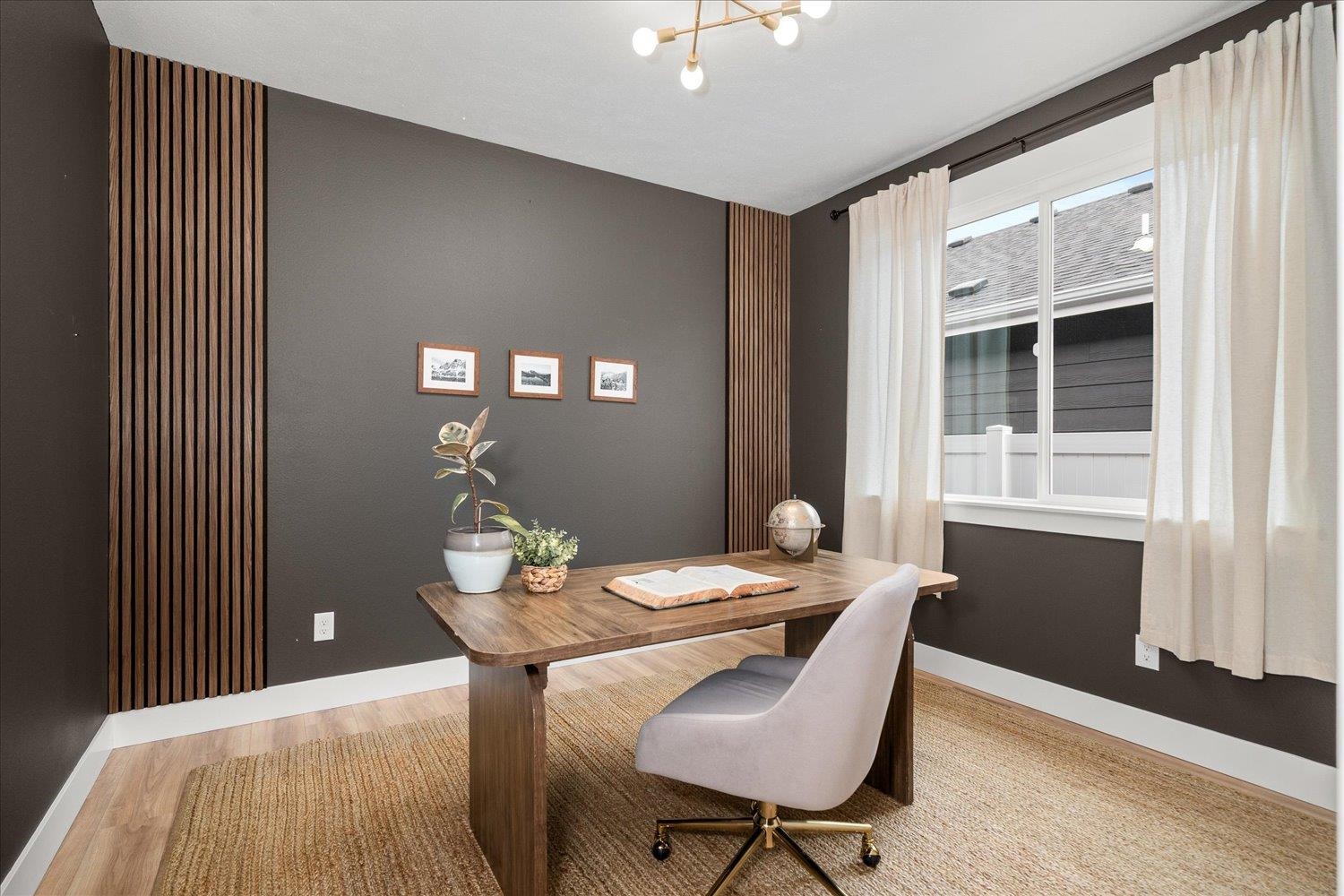 1824 N Jakeman Ct - Photo 9