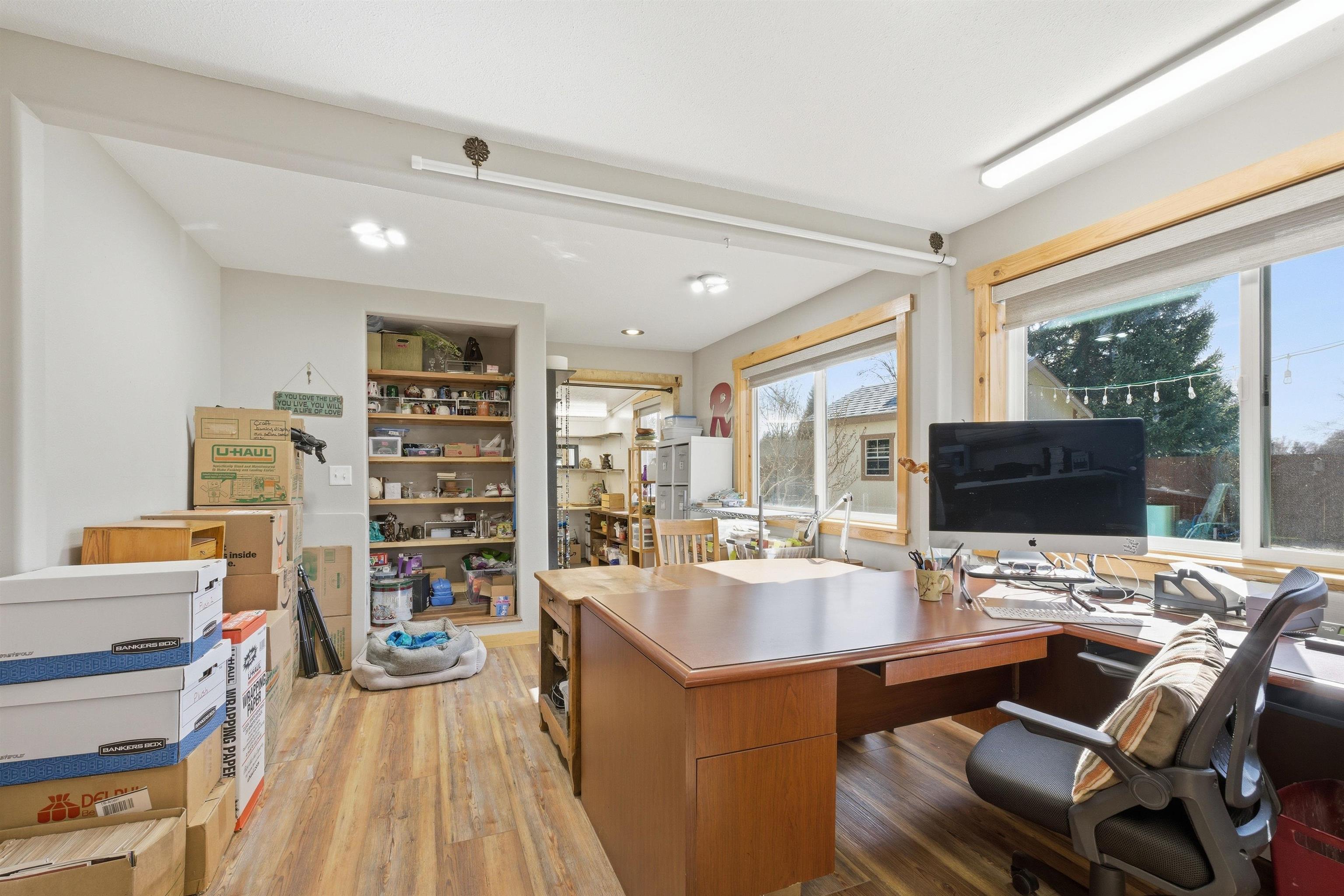 820 N Vernon Ave - Photo 39