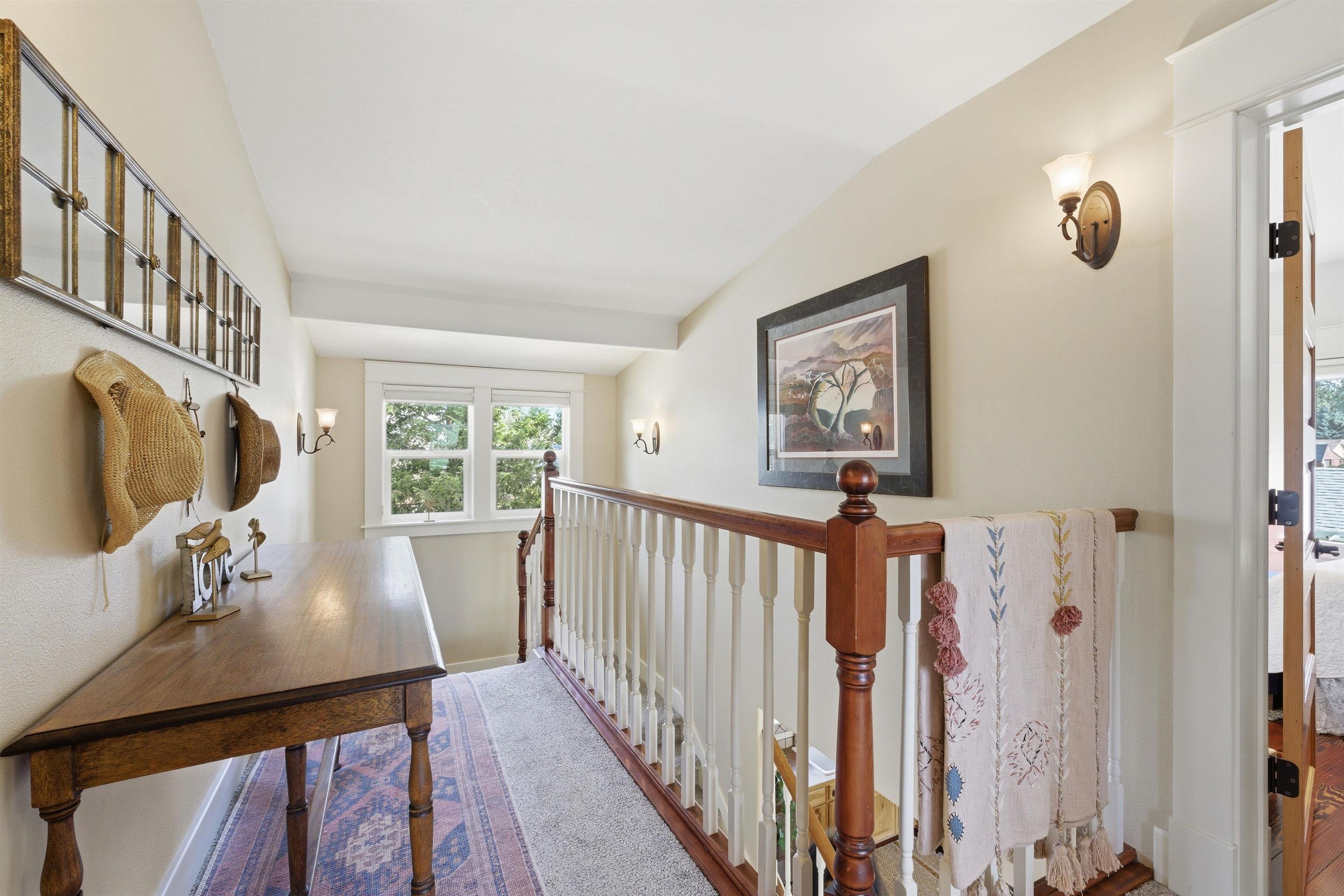 820 N Vernon Ave - Photo 8