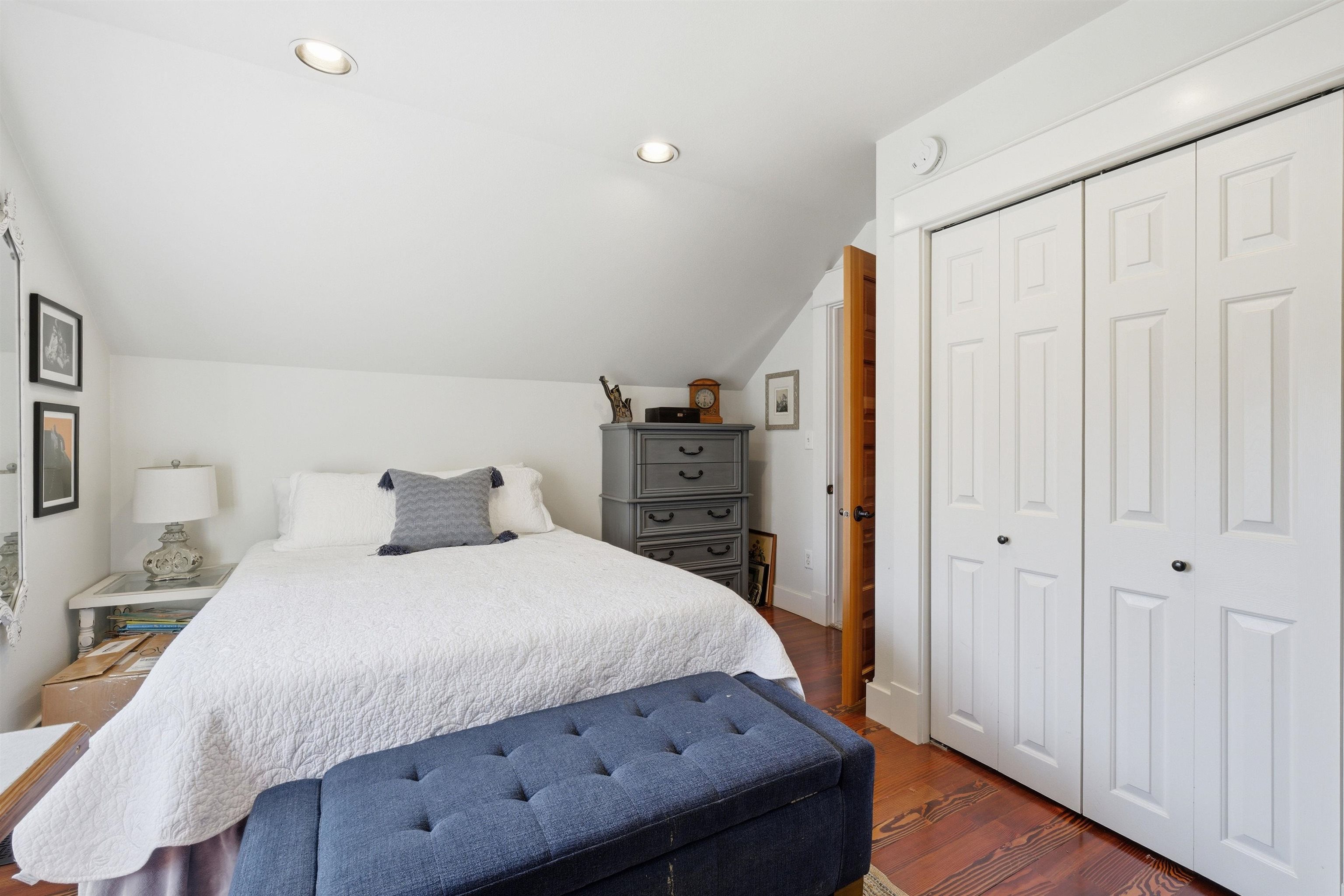 820 N Vernon Ave - Photo 10