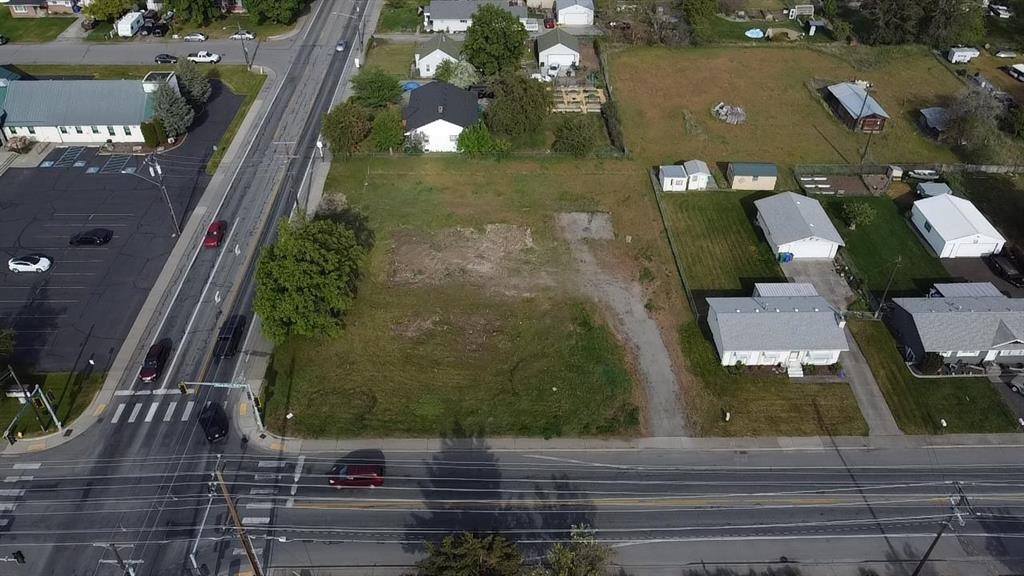 11504 E Broadway Ave - Photo 12