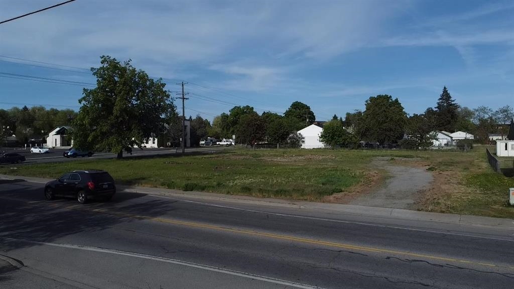 11504 E Broadway Ave - Photo 4