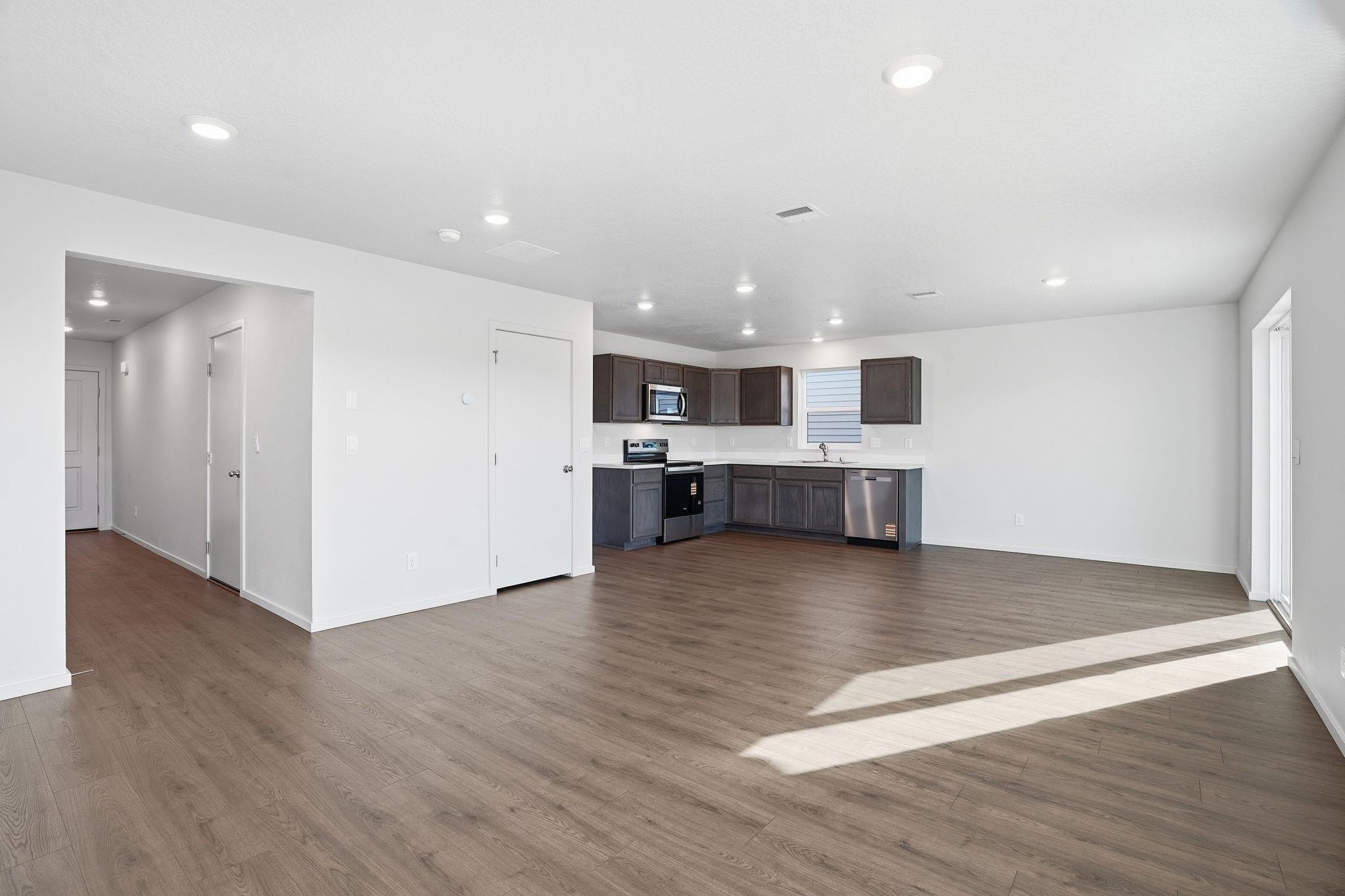 10189 W Sorenstam Rd - Photo 4