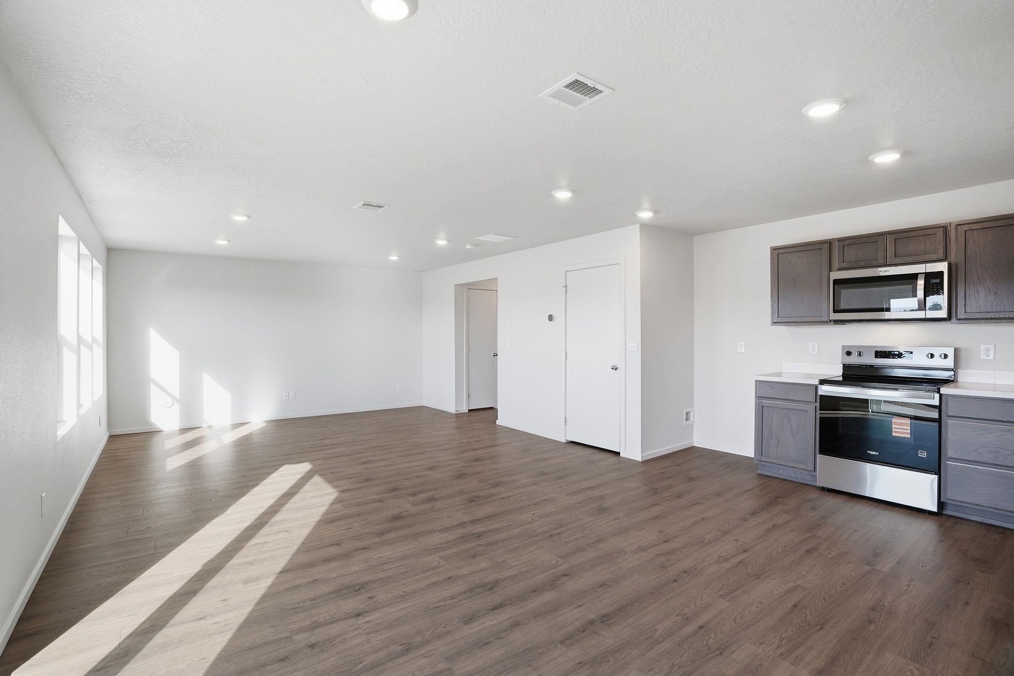 10189 W Sorenstam Rd - Photo 5