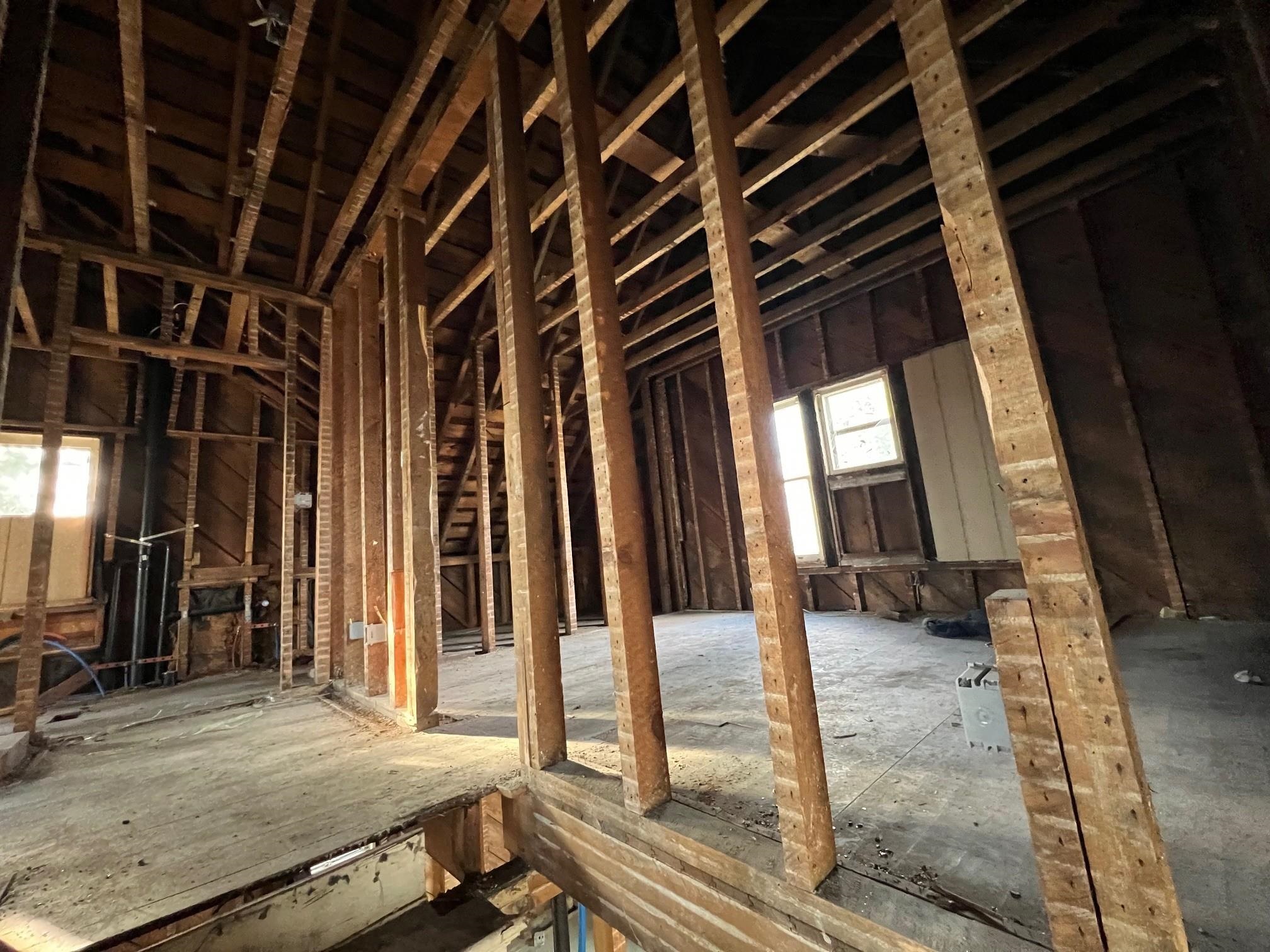 944 E Indiana Ave - Photo 10