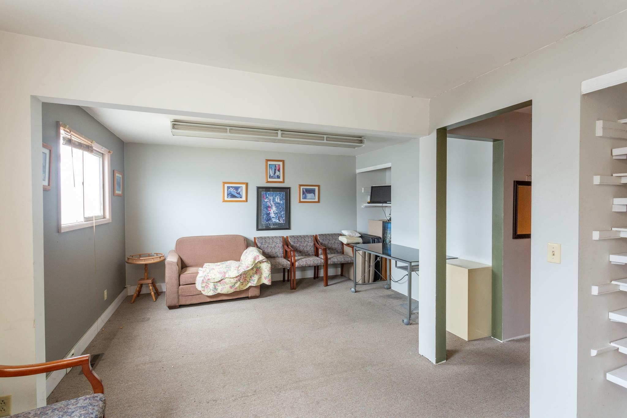 10623 E Montgomery Ave - Photo 6