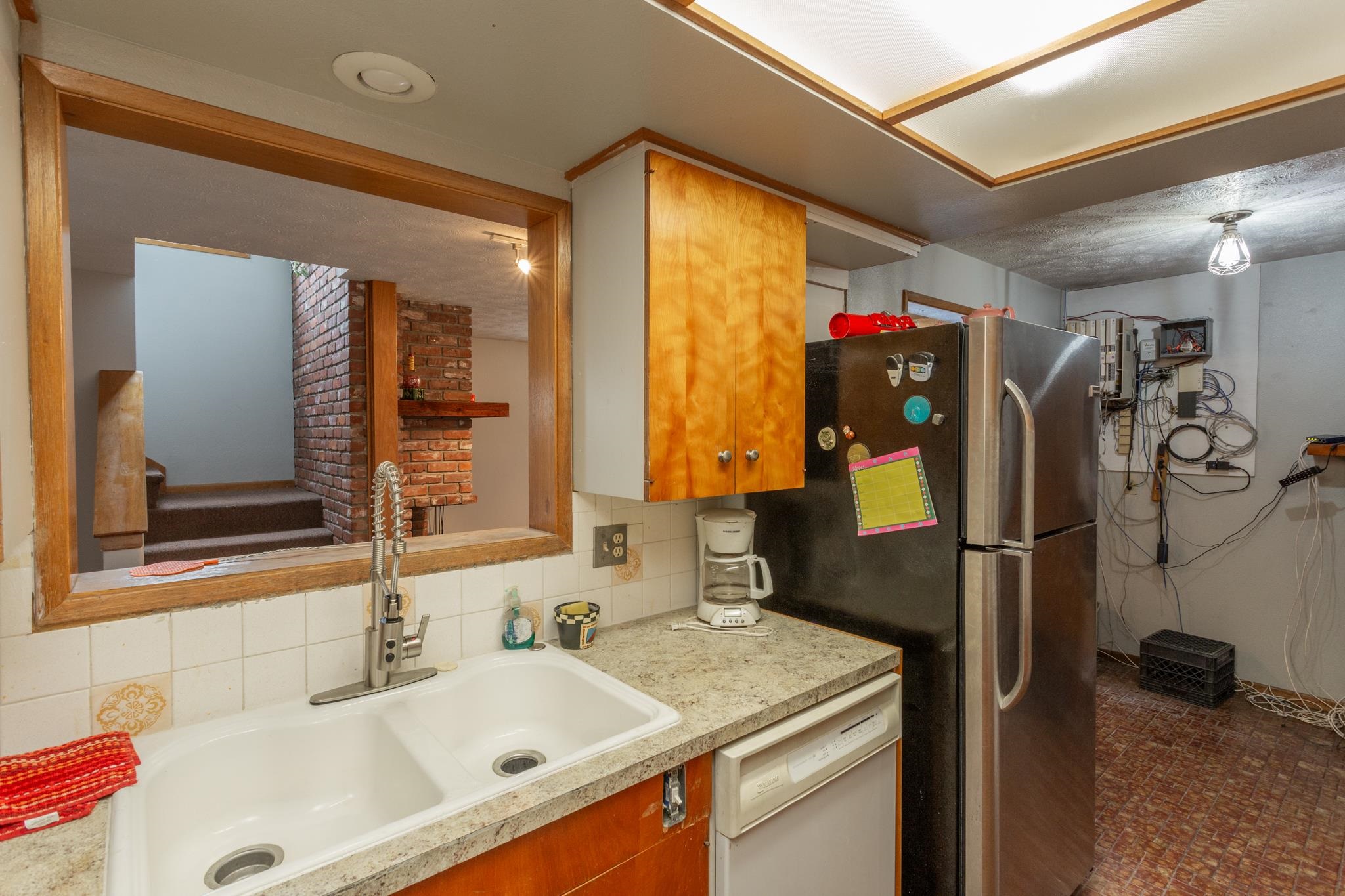 10623 E Montgomery Ave - Photo 10
