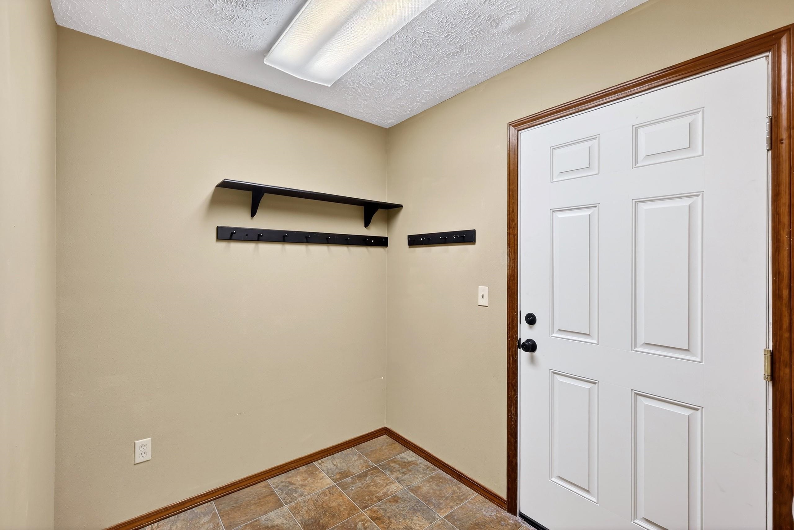 4410 S Coleman Ln - Photo 40