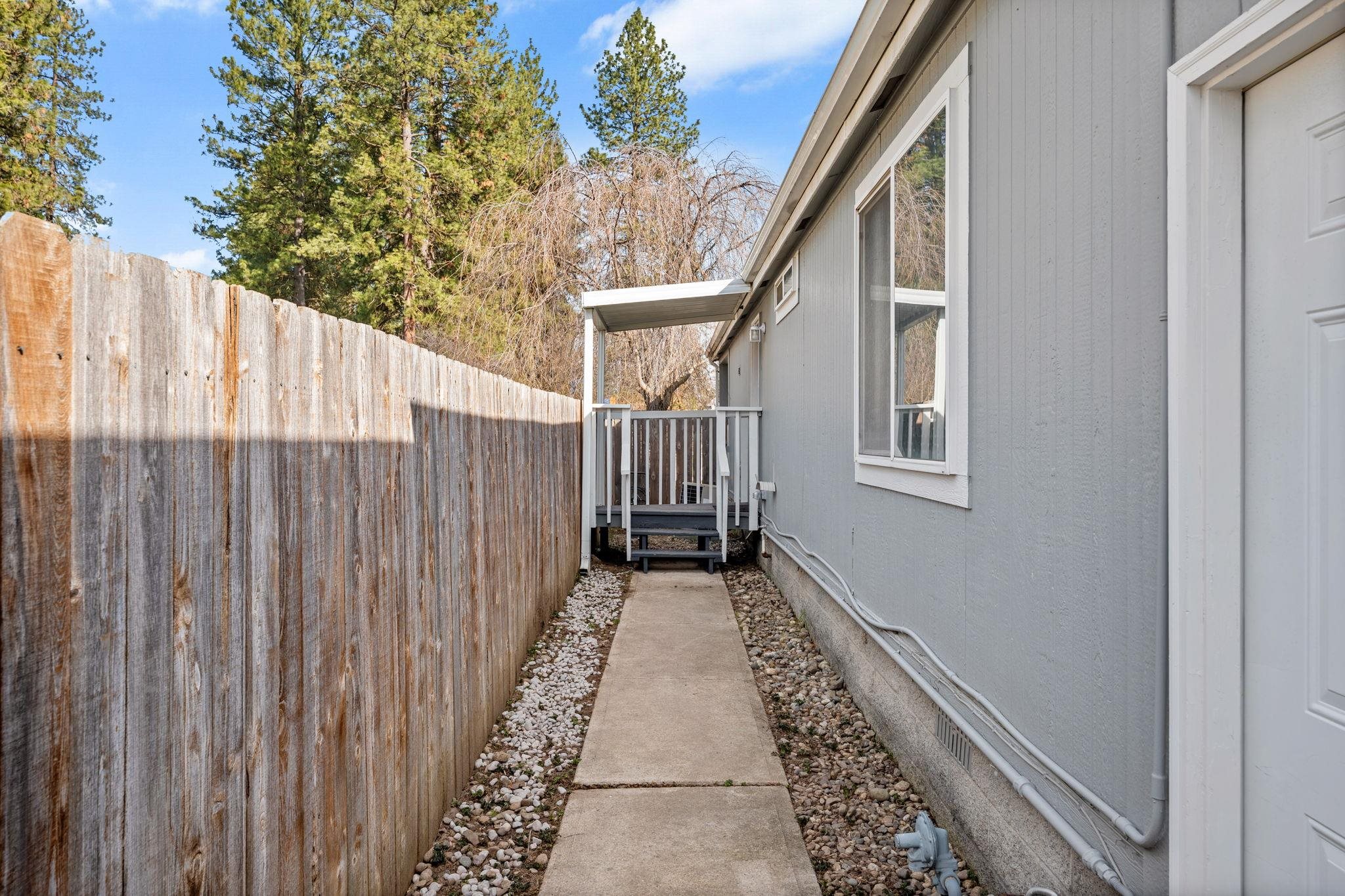 116 E C St - Photo 18